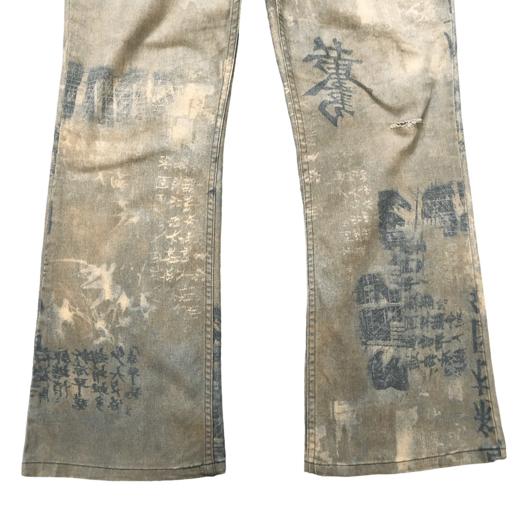 Japanese Brand FLARE🔥 TRASHED LIGHT WASH PRINTED DENIM PANTS #6489-221 Size US 30 / EU 46 - 9 Thumbnail