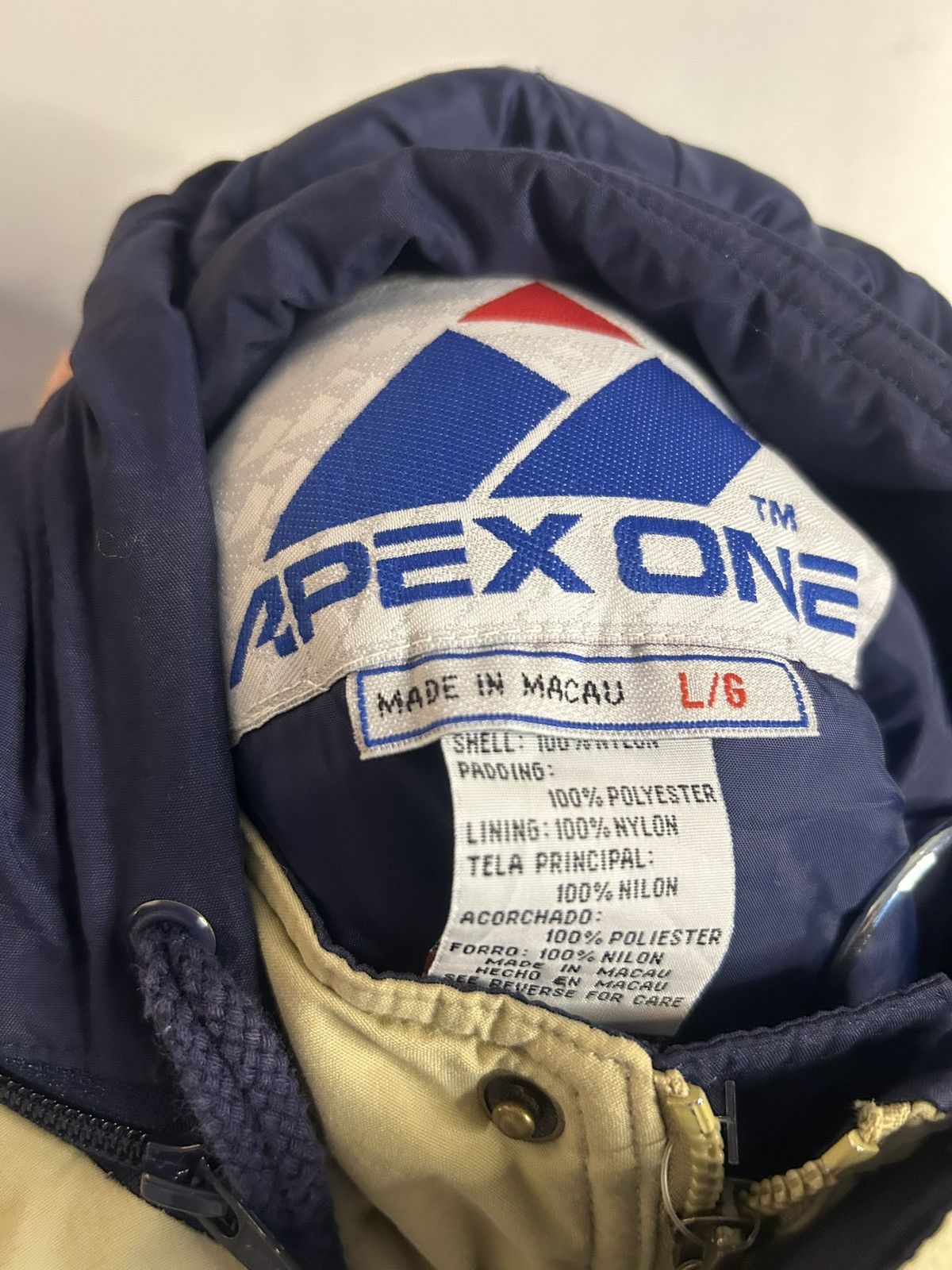 Apex Vintage Apex Notre Dame fighting Irish puffy jacket Size US L / EU 52-54 / 3 - 8 Thumbnail