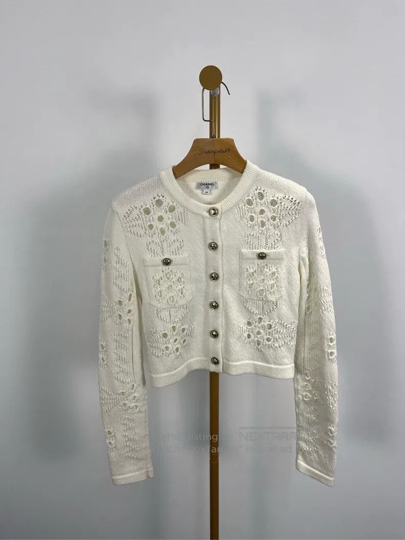 Chanel Chanel White hollow long-sleeved knitwear coat Size XXS / US 00 / IT 34 - 1 Thumbnail