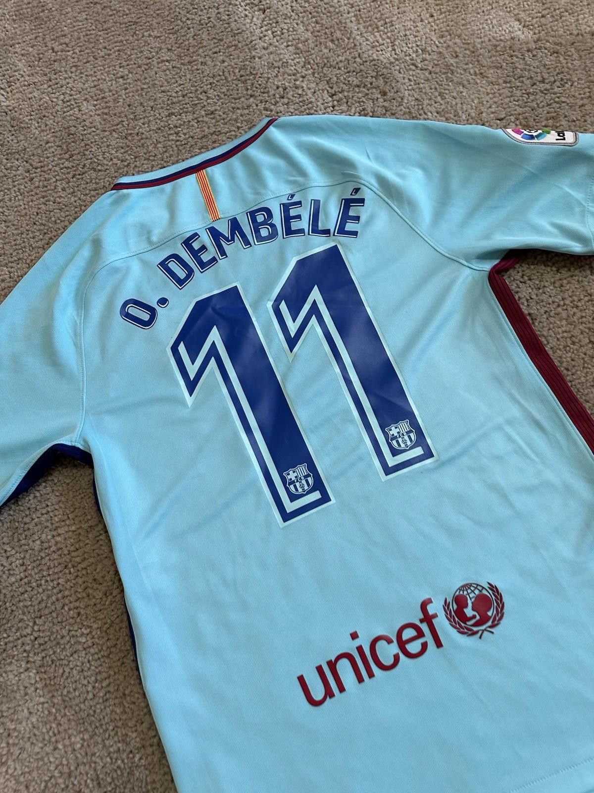 Nike Dembele #11 FC BARCELONA 2017-2018 FOOTBALL SHIRT JERSEY Size US S / EU 44-46 / 1 - 10 Thumbnail
