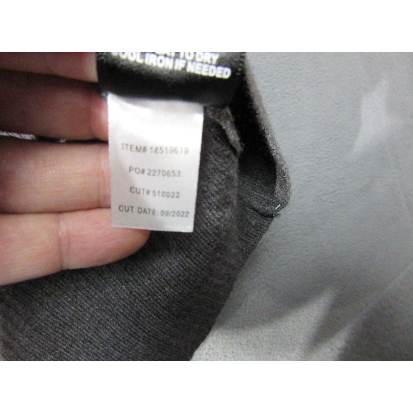 Torrid Torrid Sweater Womens 3XL Gray V Neck Pullover Lightweight Knit Size XXL / US 16-18 / IT 52-54 - 6 Thumbnail