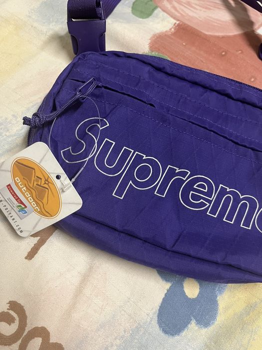 Supreme shoulder store bag fw18 purple