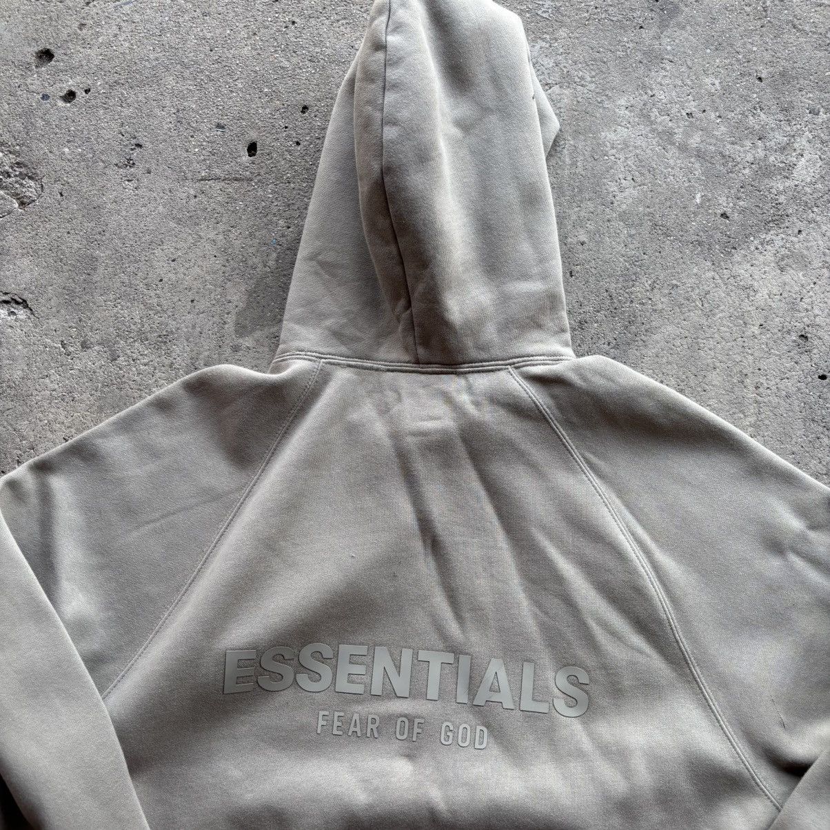 Essentials Essentials FOG Beige Green Size US S / EU 44-46 / 1 - 1 Thumbnail