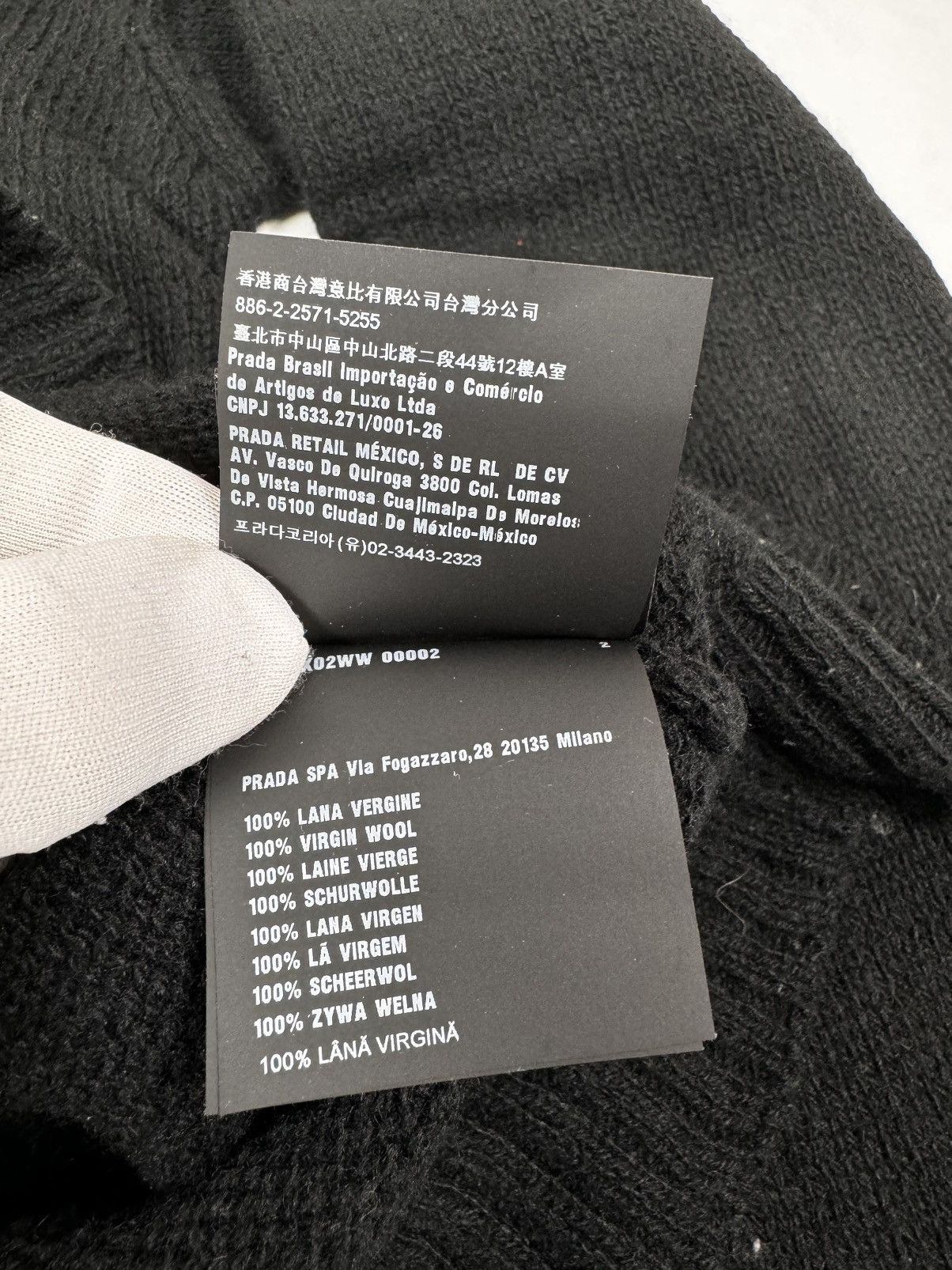 Prada Prada Heard Pattern Wool Black Sweater Size US M / EU 48-50 / 2 - 9 Thumbnail