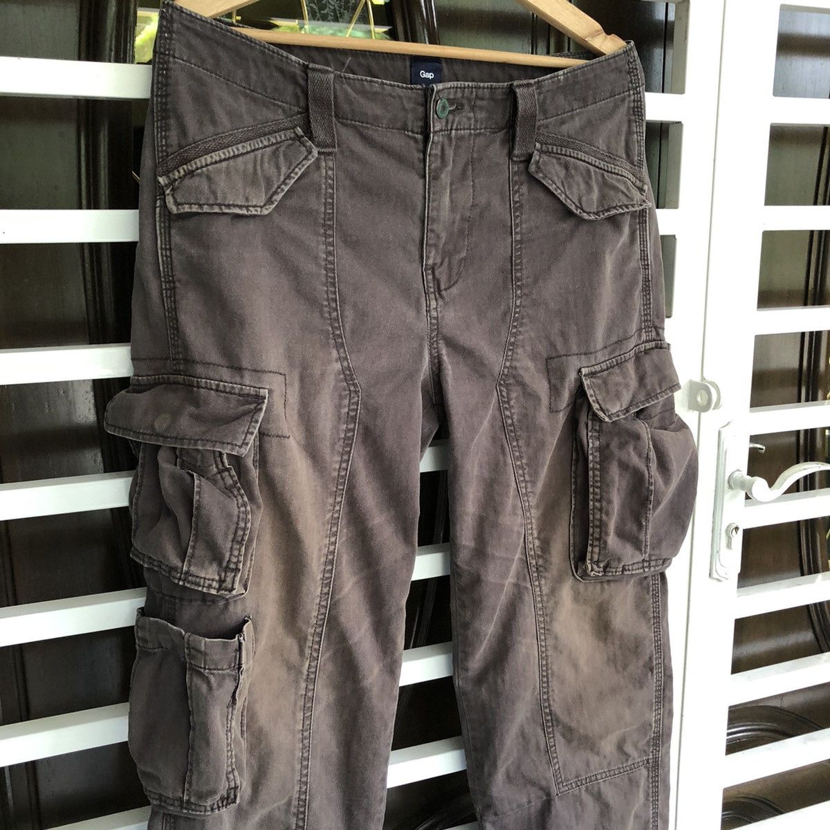 Gap faded Brown vintage Multipocket Cargo Pants 🍒