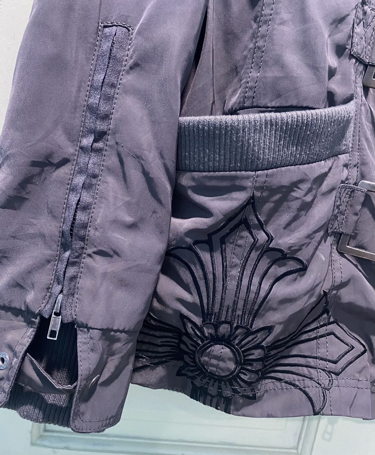 Japanese Brand Glitz Buckle Closures Inspired Chrome Hearts Design Jacket Size US M / EU 48-50 / 2 - 7 Thumbnail