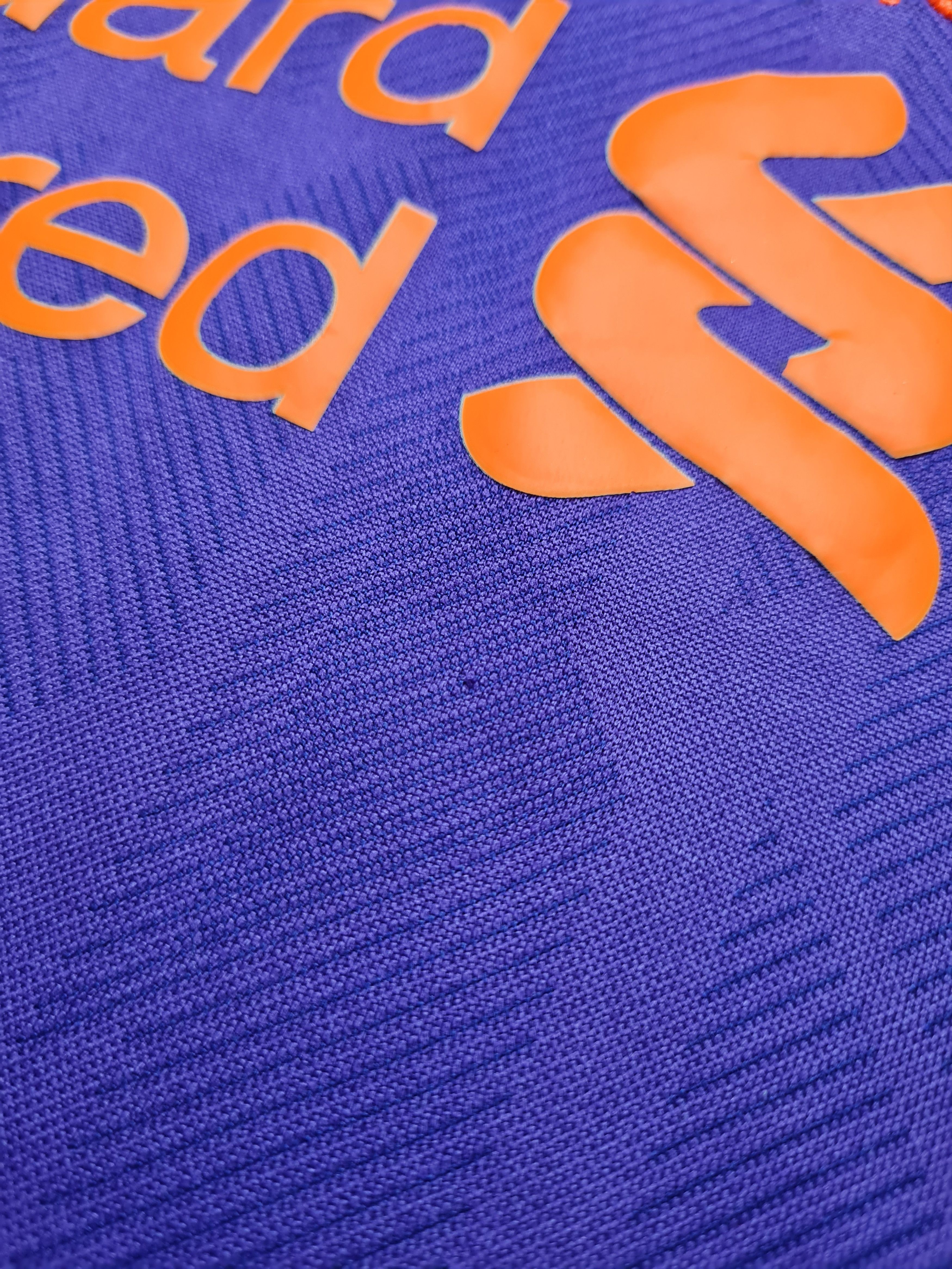 New Balance LIVERPOOL ENGLAND FOOTBALL 2018/2019 AWAY SHIRT SZ M Size US M / EU 48-50 / 2 - 24 Thumbnail