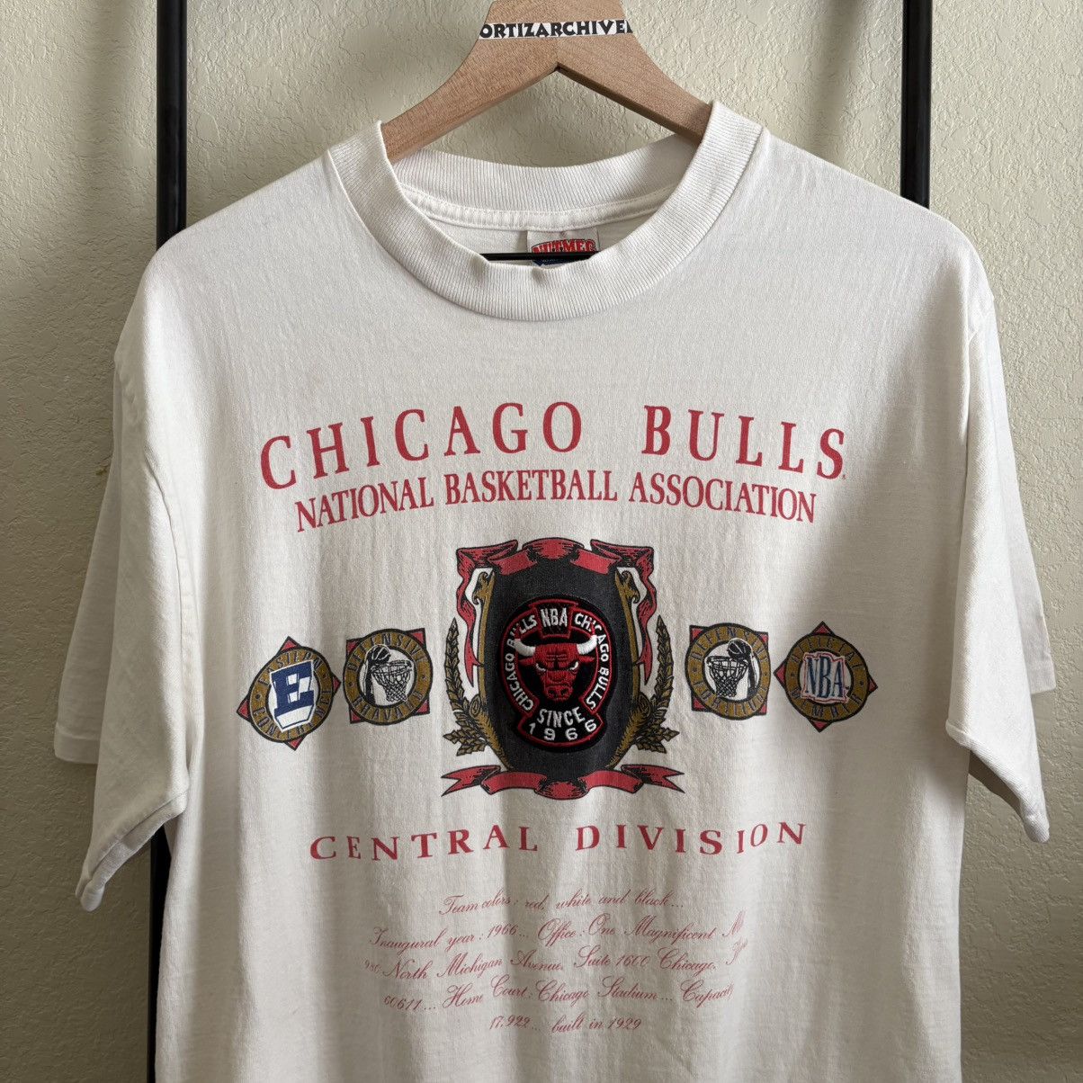 Chicago Bulls Derrick Rose 2010-11 MVP Shirt Men's Medium NBA Basketball deals Rap Tee