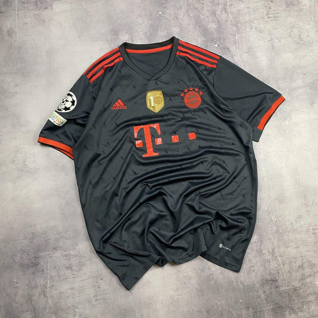Adidas HERNANDEZ ! ADIDAS BAYERN MUNICH TEE CHAMPIONS LEAGUE Size US XXL / EU 58 / 5 - 1 Thumbnail