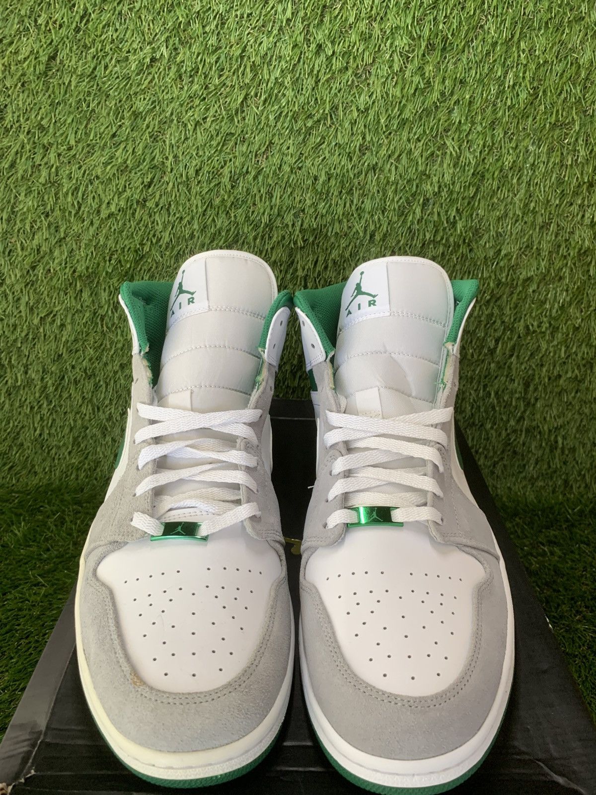 Jordan Brand Jordan 1 Mid SE White Pine Green Smoke Grey Size US 14 / EU 47 - 5 Thumbnail
