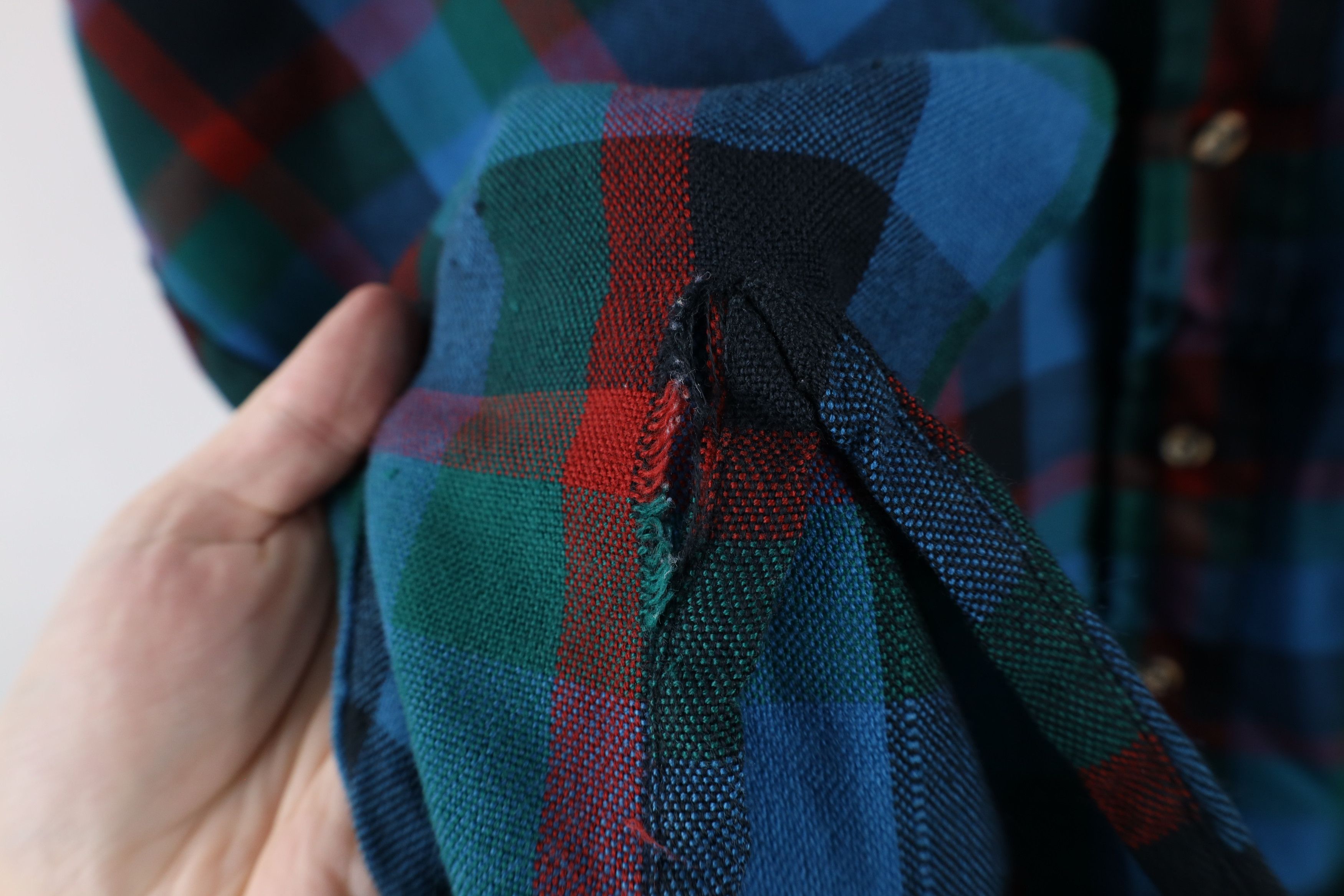 Vintage Vintage 90s Streetwear Collared Button Shirt Rainbow Plaid Size US XL / EU 56 / 4 - 6 Thumbnail
