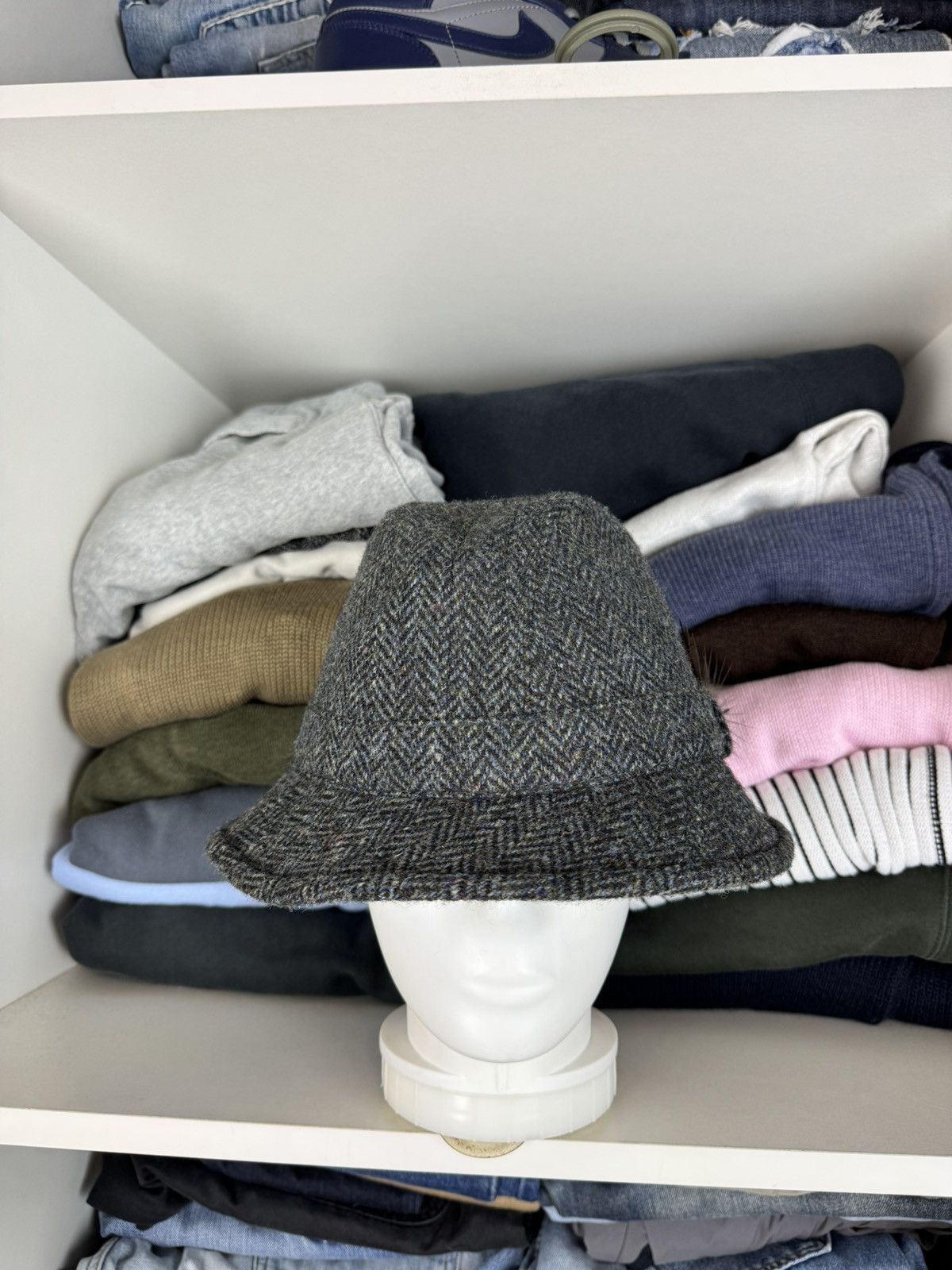Harris Tweed Harris Tweed 100% Wool Hat with Feather Accent Size ONE SIZE - 2 Thumbnail