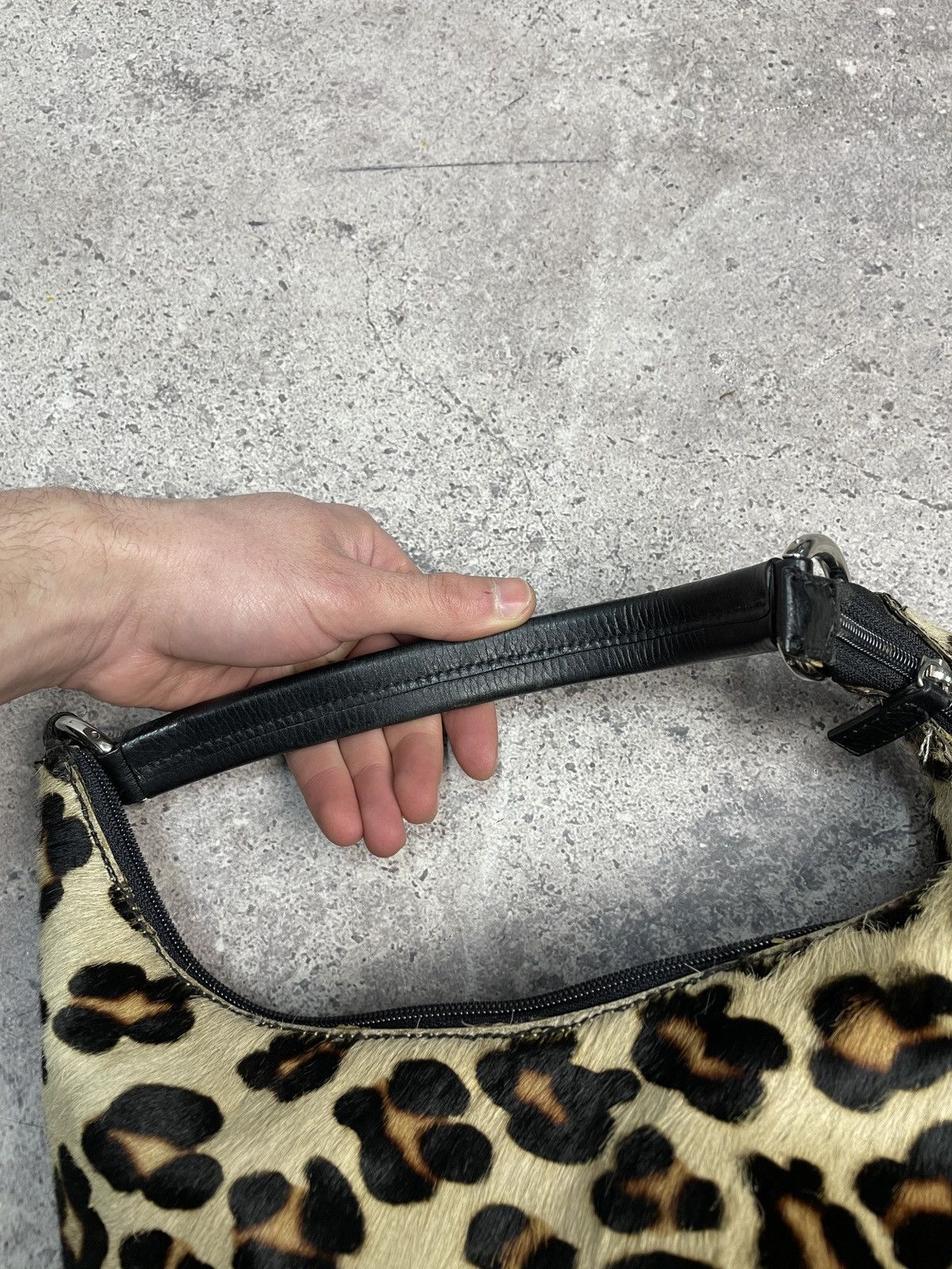Guess Vintage Mancinelli Milano Leopard Baguette Shoulder Bag Hobo Size ONE SIZE - 15 Thumbnail