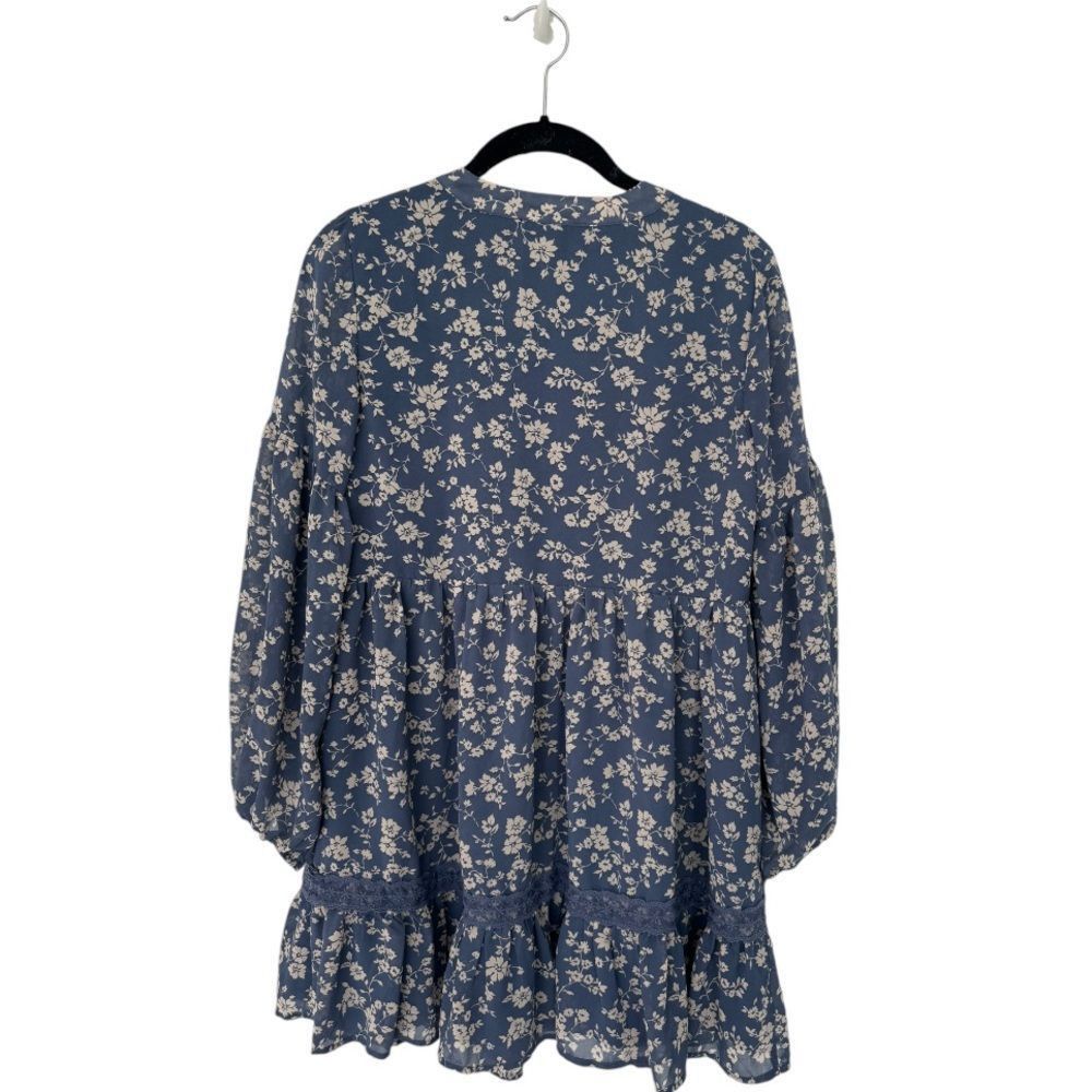 Forever 21 Forever 21 SZ S blue floral long sleeve flowy dress Size S / US 4 / IT 40 - 2 Thumbnail