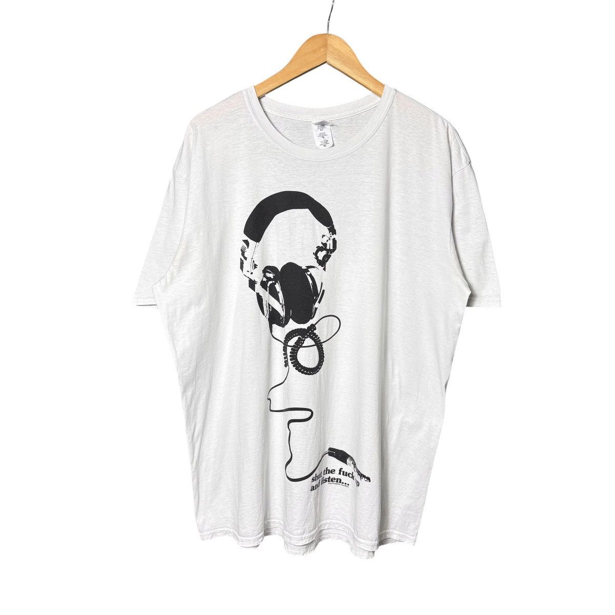 Streetwear × Vintage Vintage Fuck You Hand Sign Finger T Shirt