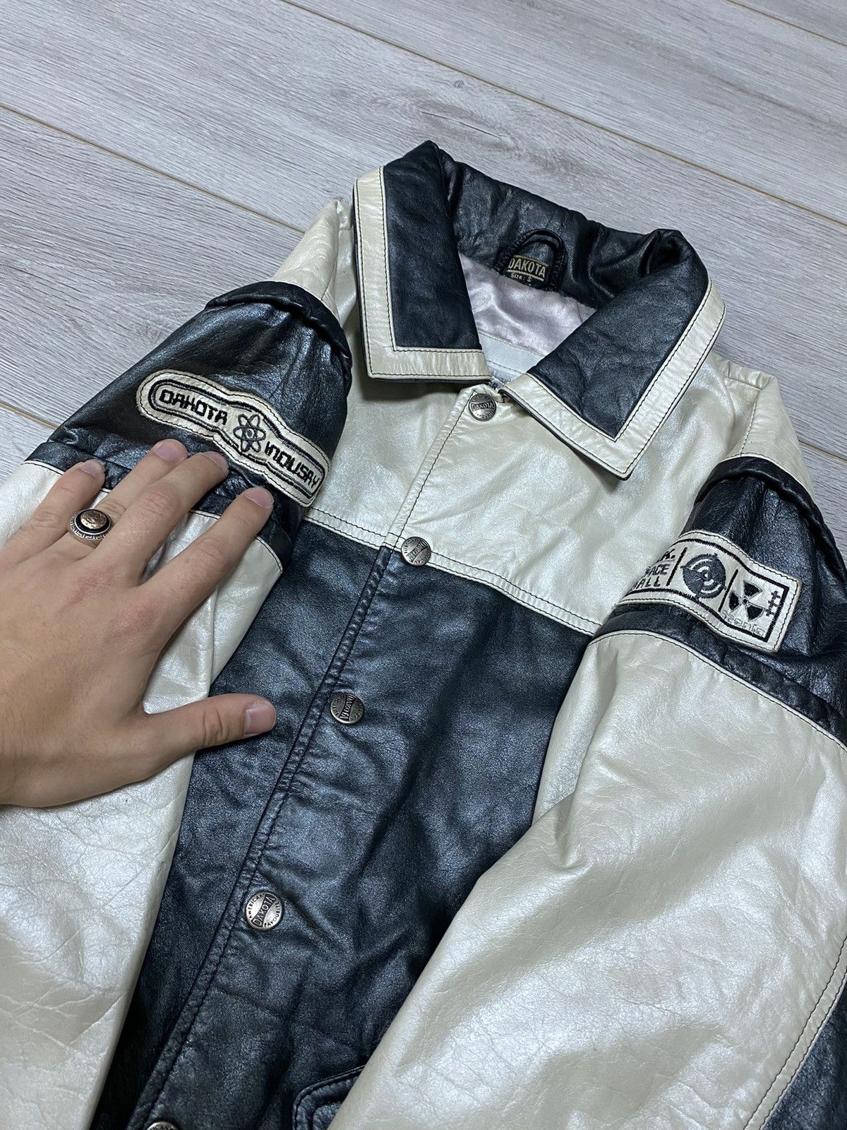 Vintage Dacota tank driver nuclear zone vintage leather jacket Size US S / EU 44-46 / 1 - 4 Thumbnail