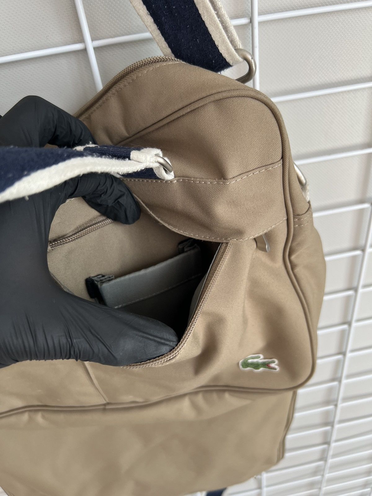 Lacoste Lacoste Horizontal Shoulder Camera Bag Vintage Messenger Size ONE SIZE - 11 Thumbnail