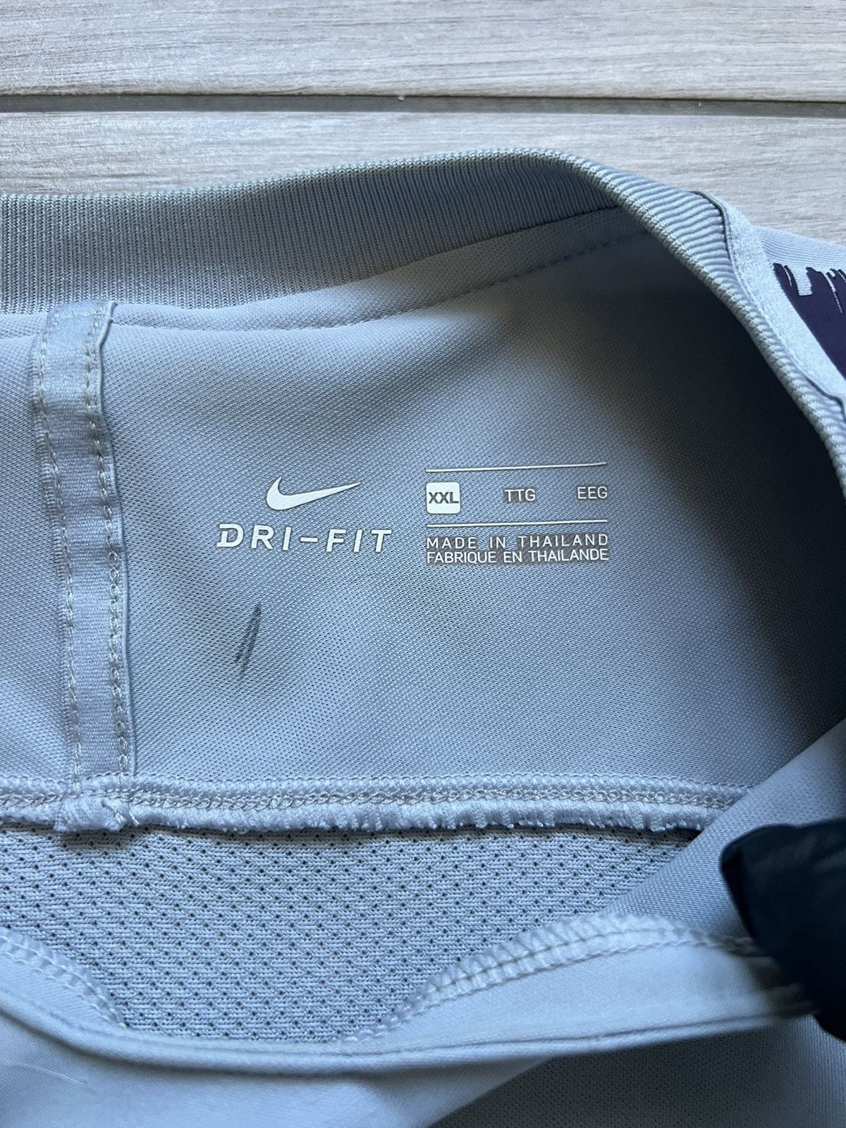 Vintage Nike FC Barcelona 2018 Breathe Football Training Top Size US M / EU 48-50 / 2 - 8 Thumbnail