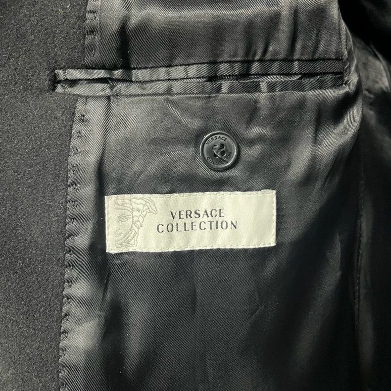 Versace Versace wool double-breasted gold-buttoned coa Size L / US 10 / IT 46 - 3 Thumbnail