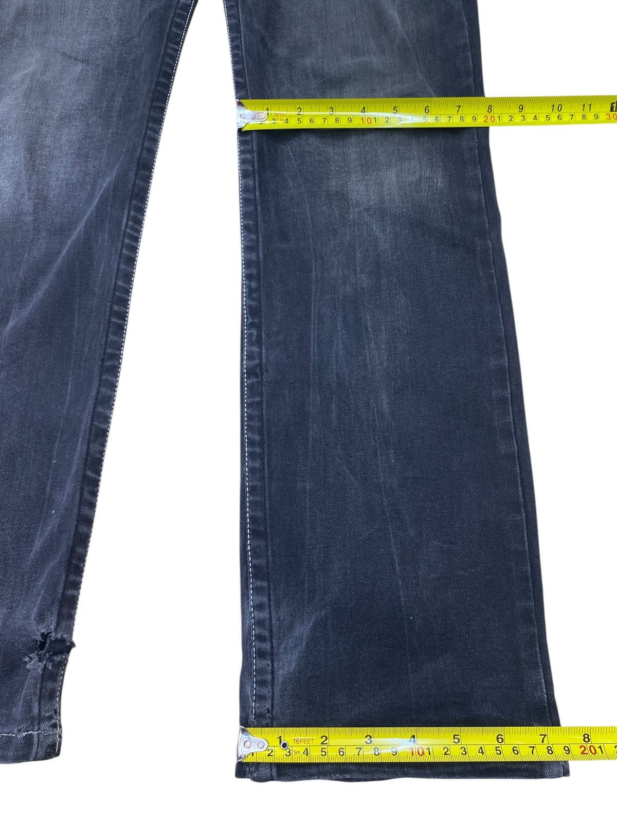 Japanese Brand Japanese Brand Dark Faded Wash Style Straight Cut Jeans Size US 32 / EU 48 - 8 Thumbnail
