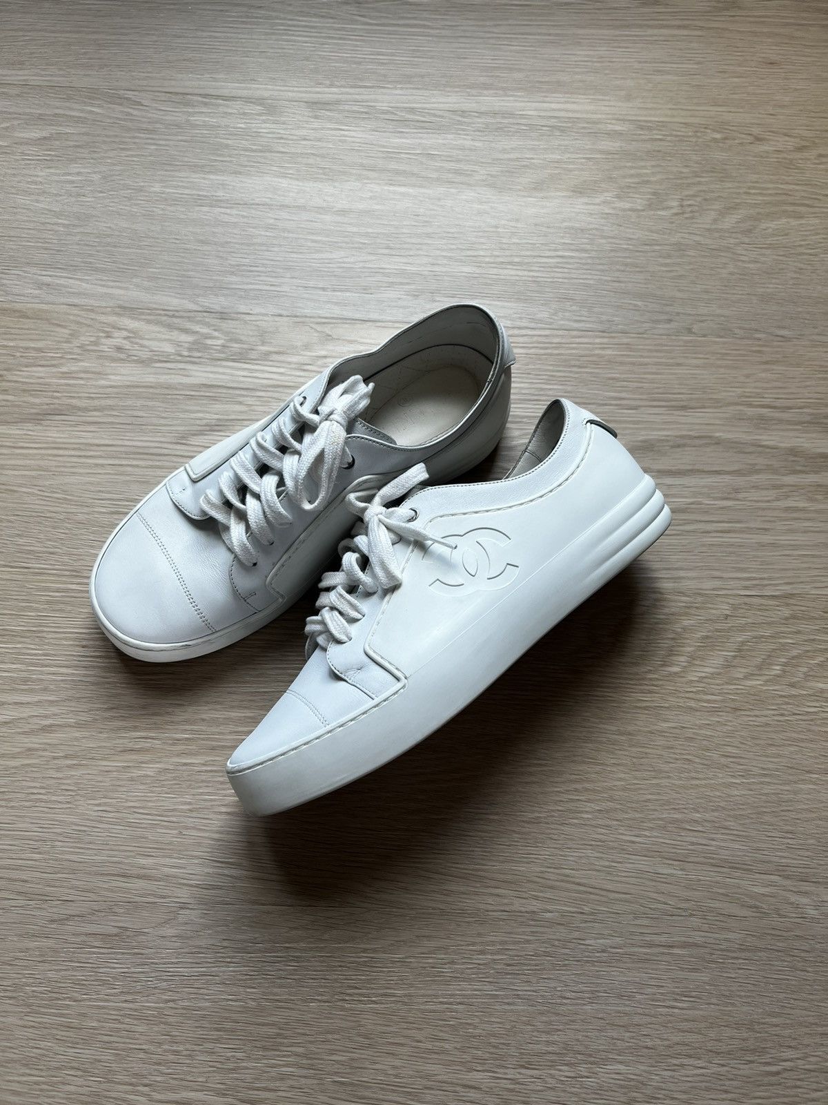 Chanel Chanel Low Top CC Shoes Size US 7.5 / EU 40-41 - 3 Thumbnail