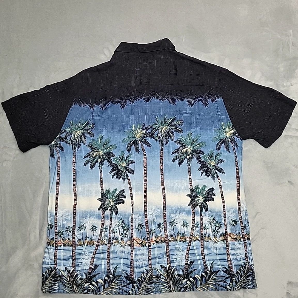 Vintage VINTAGE Batik Bay Shirt Mens XL Blue Black Rayon Palm Tree Hawaiian Tropical Vacation Bamboo Cay Button-Up Casual Mens Size US XL / EU 56 / 4 - 5 Thumbnail