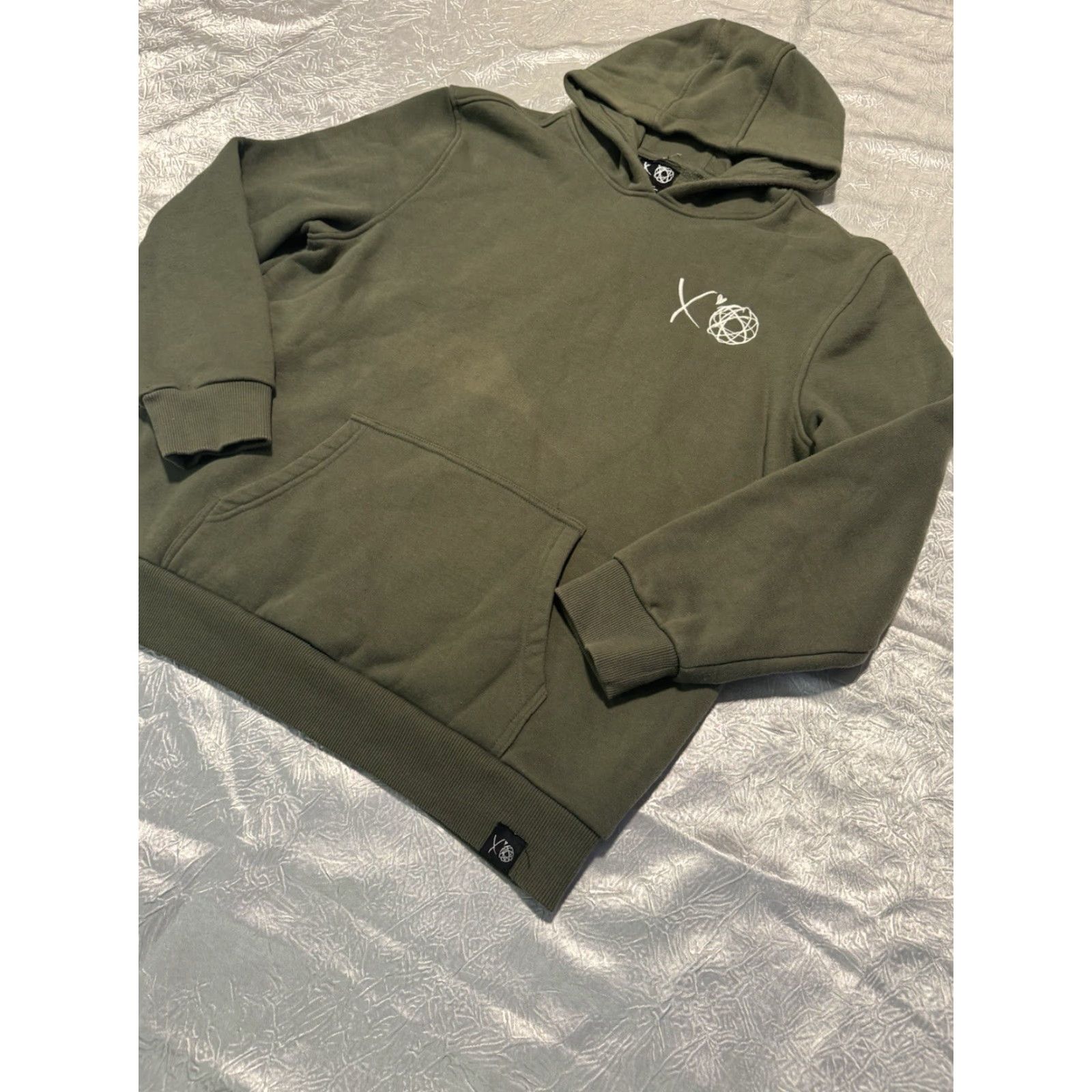 Vintage VINTAGE? (No) The Weeknd XO Legend of the Fall Starboy Pullover Hoody Size Large Olive Green Cotton Logo Hoodie Men Regular Size US L / EU 52-54 / 3 - 6 Thumbnail
