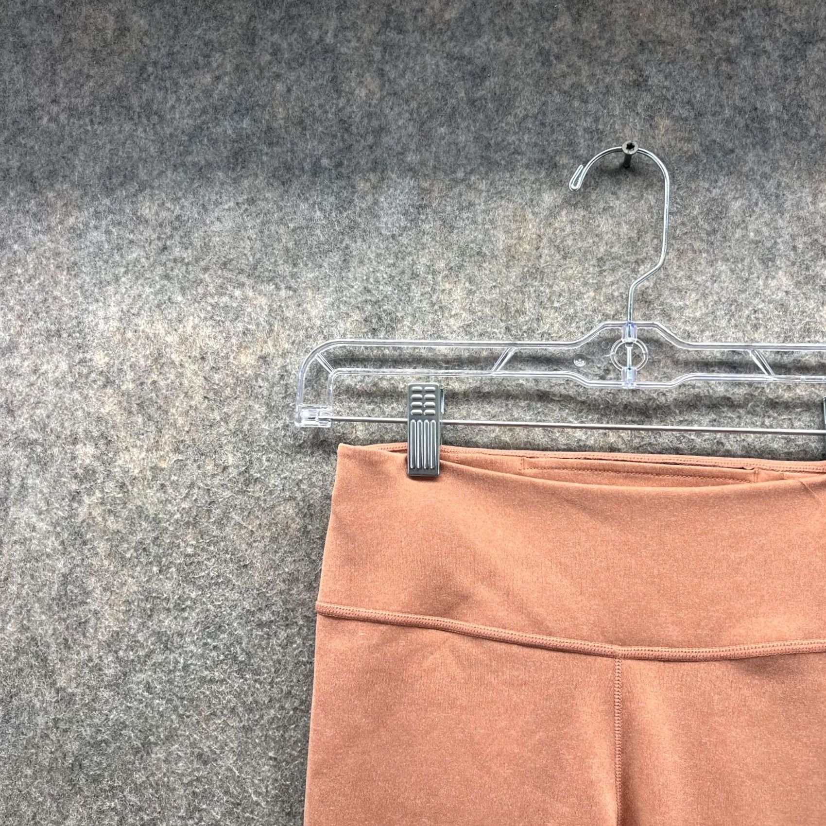 Nike Nike Dri-FIT Pants Women S Orange Athletic Fit Skinny Inseam 20 in Pockets Size 28" / US 6 / IT 42 - 4 Thumbnail