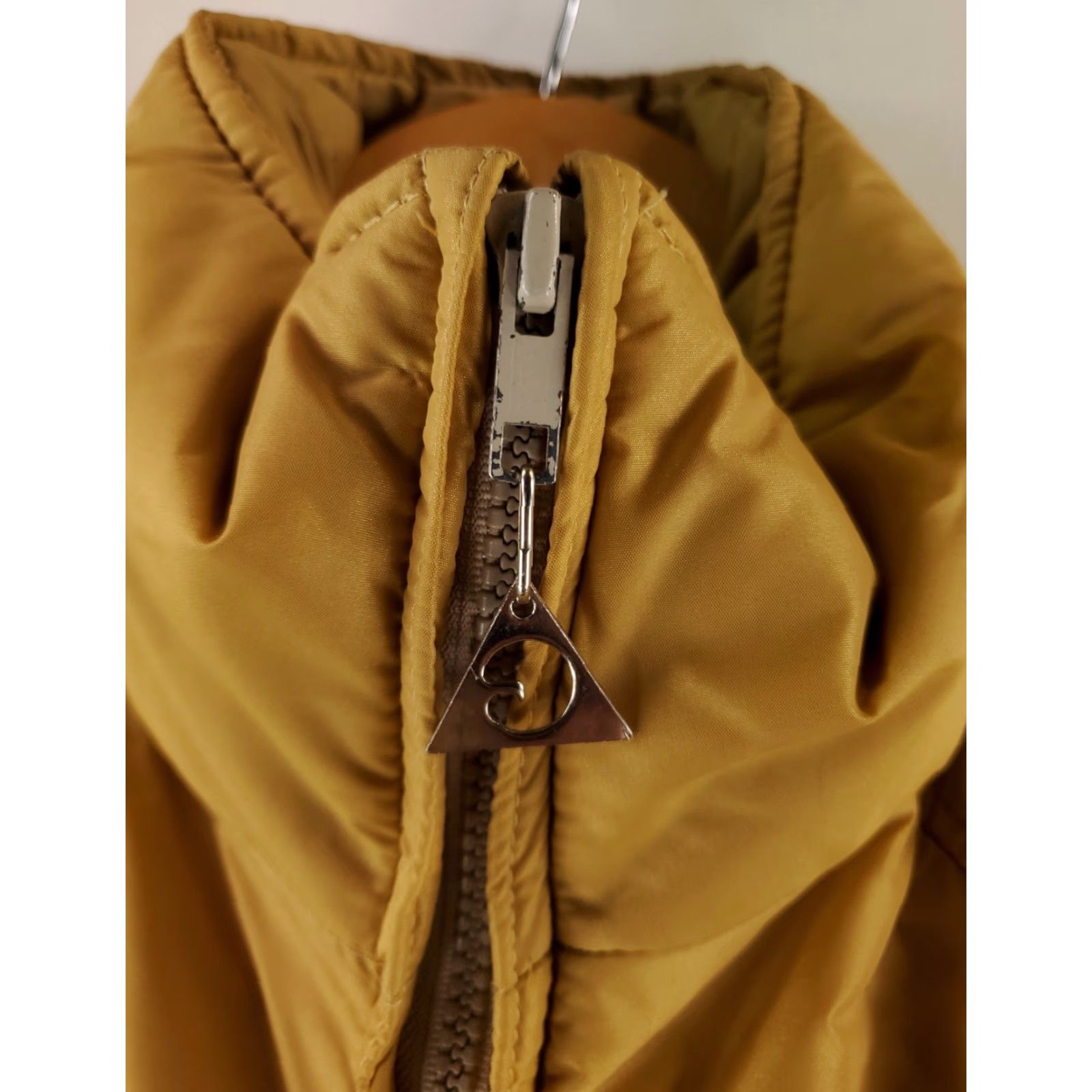 Vintage VINTAGE Gerry Down Puffer Full Zip Jacket Belted XL Mens Brown Beige Tan 70s 80s Nylon Parka Size US XL / EU 56 / 4 - 2 Thumbnail