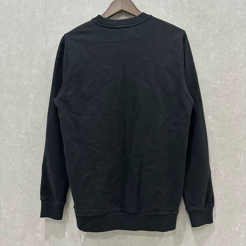 Givenchy Givenchy Classic black round neck sweater Size US XS / EU 42 / 0 - 2 Thumbnail