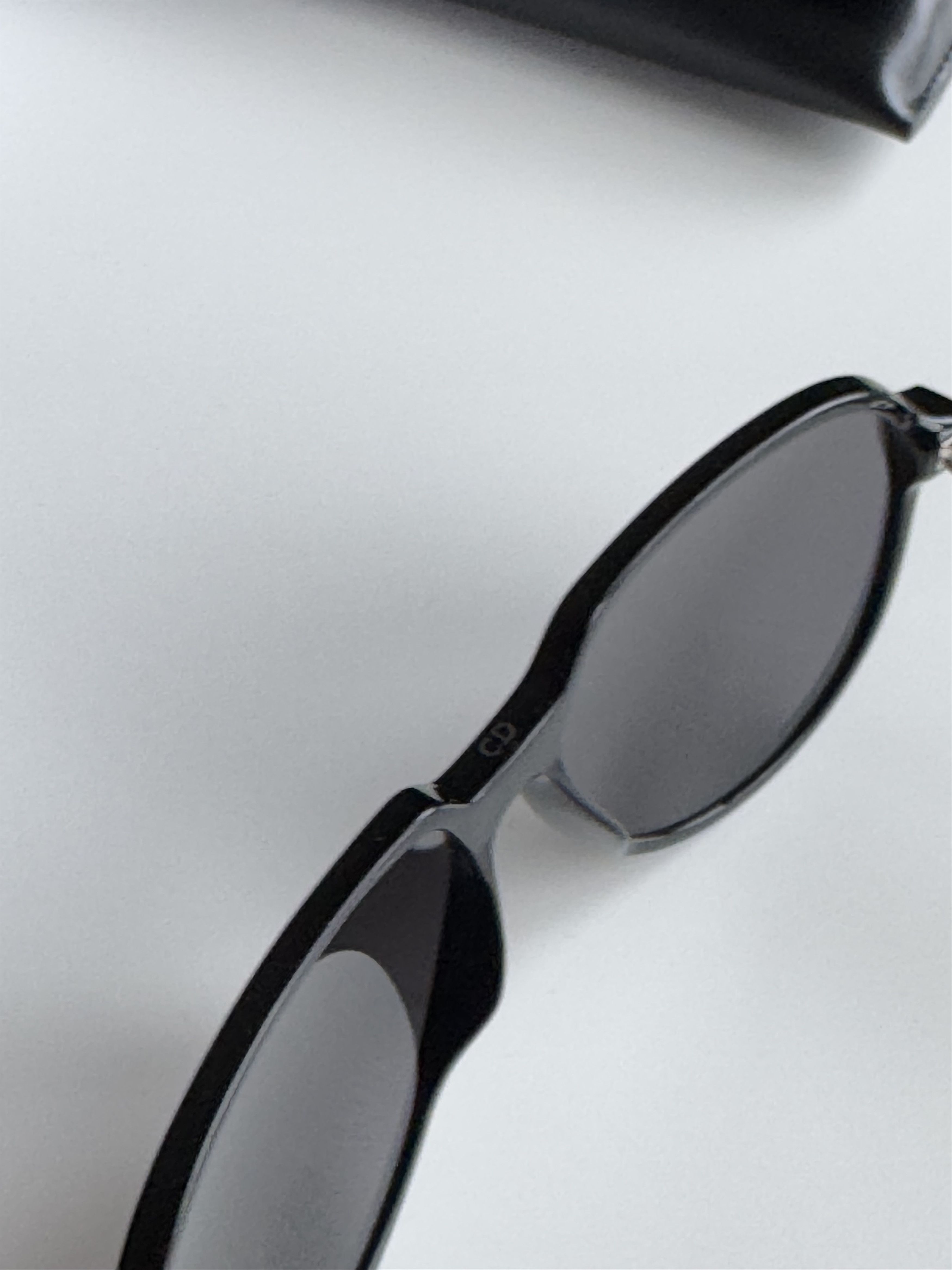 Dior Christian Dior Sunglasses Size ONE SIZE - 5 Thumbnail