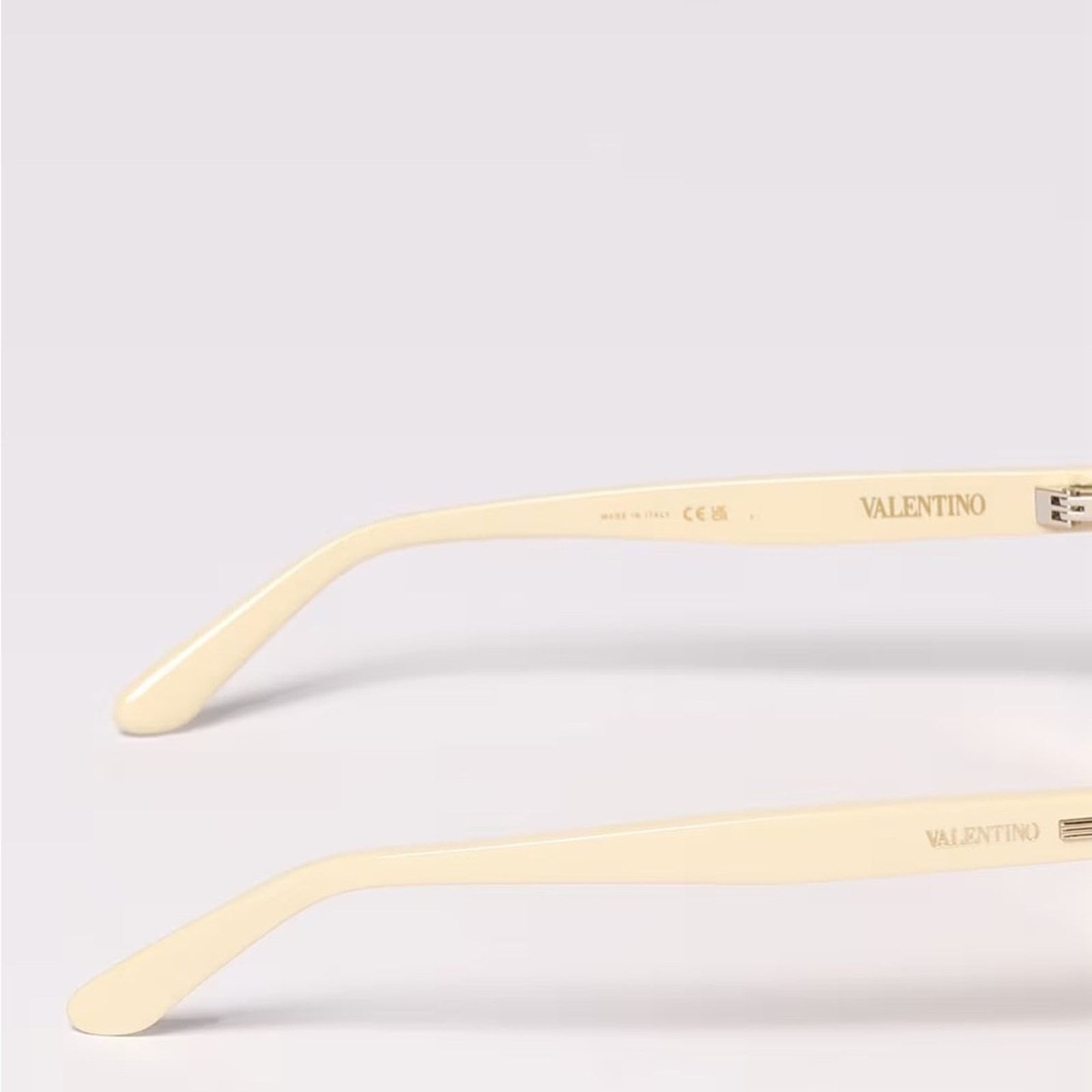 Valentino New! Valentino VLS 177C Cream Sunglasses , Authentic Size ONE SIZE - 9 Thumbnail