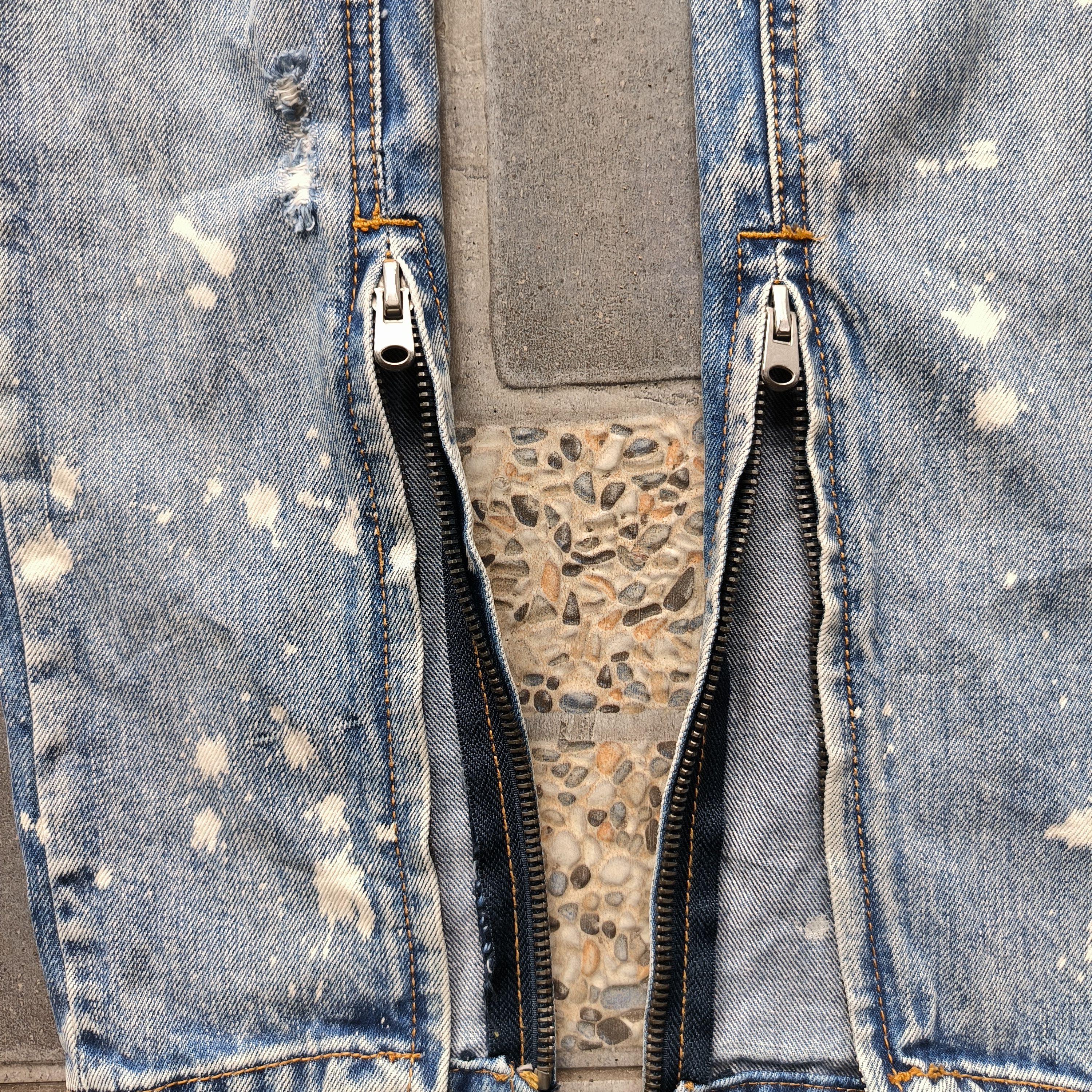 MNML MNML Distressed Jeans Size US 28 / EU 44 - 2 Thumbnail