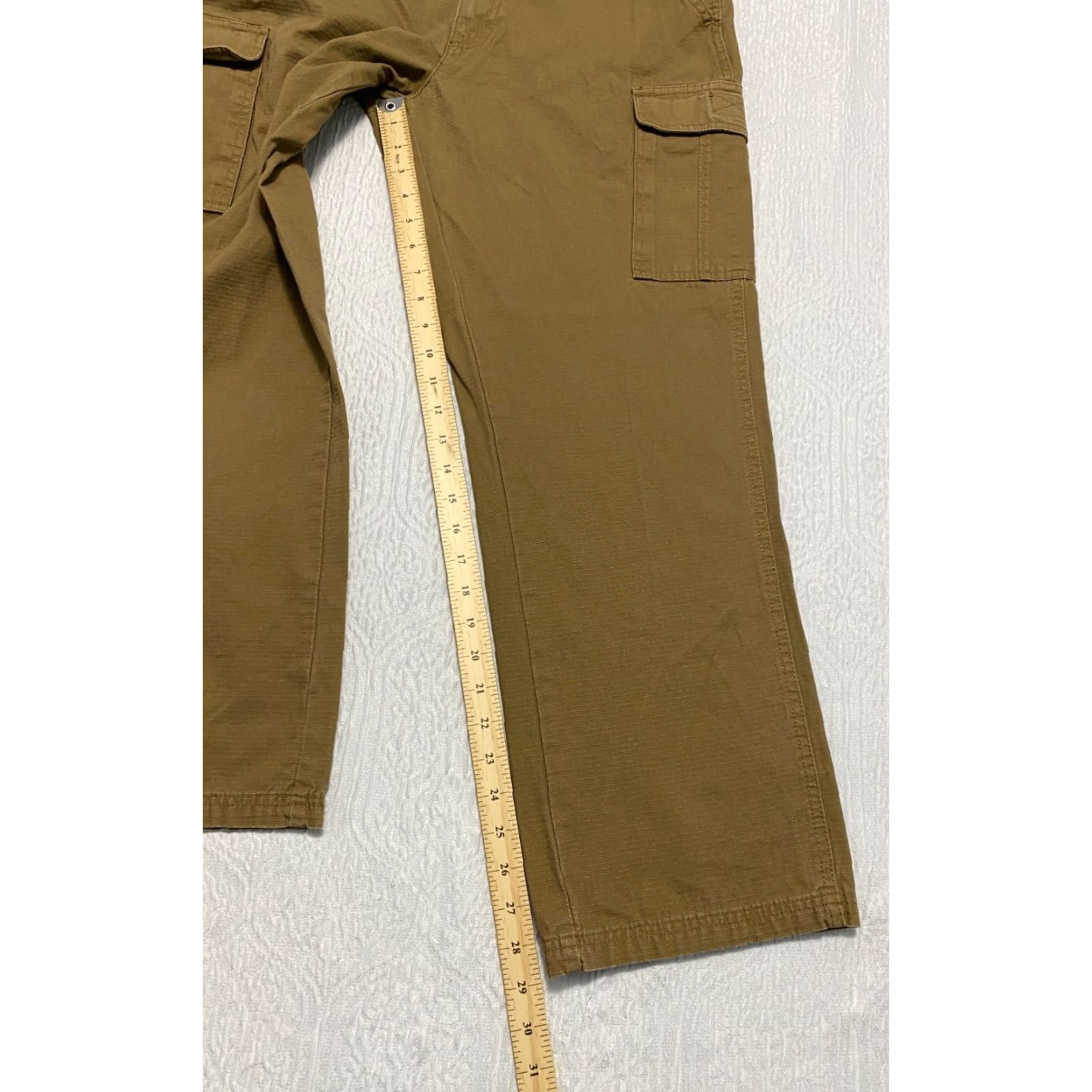 Vintage VINTAGE Red Head Brand Co Cargo Pants Men's 34x30 Brown Relaxed Wide-Leg Cargo Pants Mens Brown 34x30 Wide-Leg Pockets Men Size US 34 / EU 50 - 5 Thumbnail