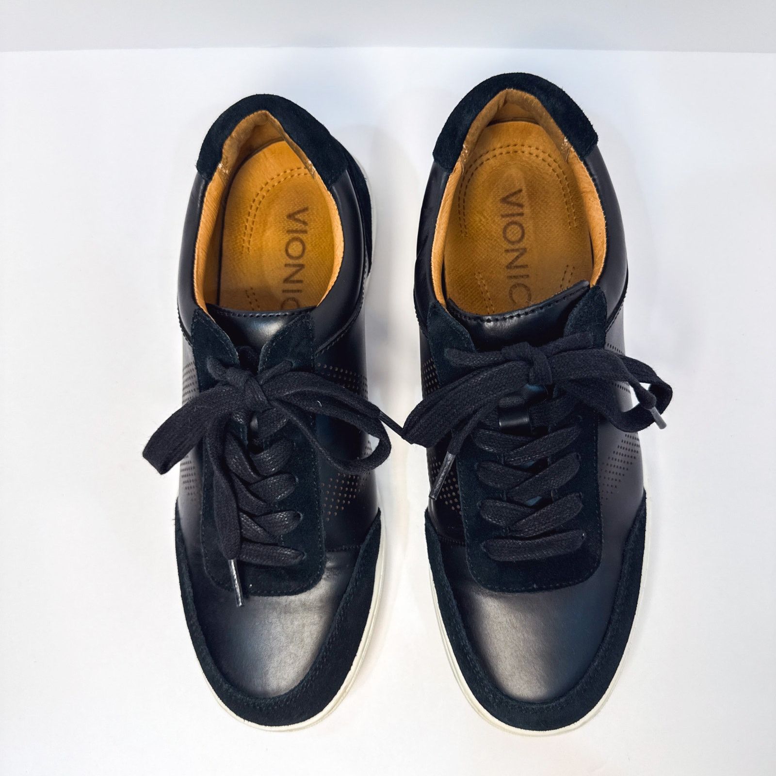 Vionic Vionic Brok LaceUp Shoes | Black | Size 7 Size US 7 / EU 40 - 10 Thumbnail