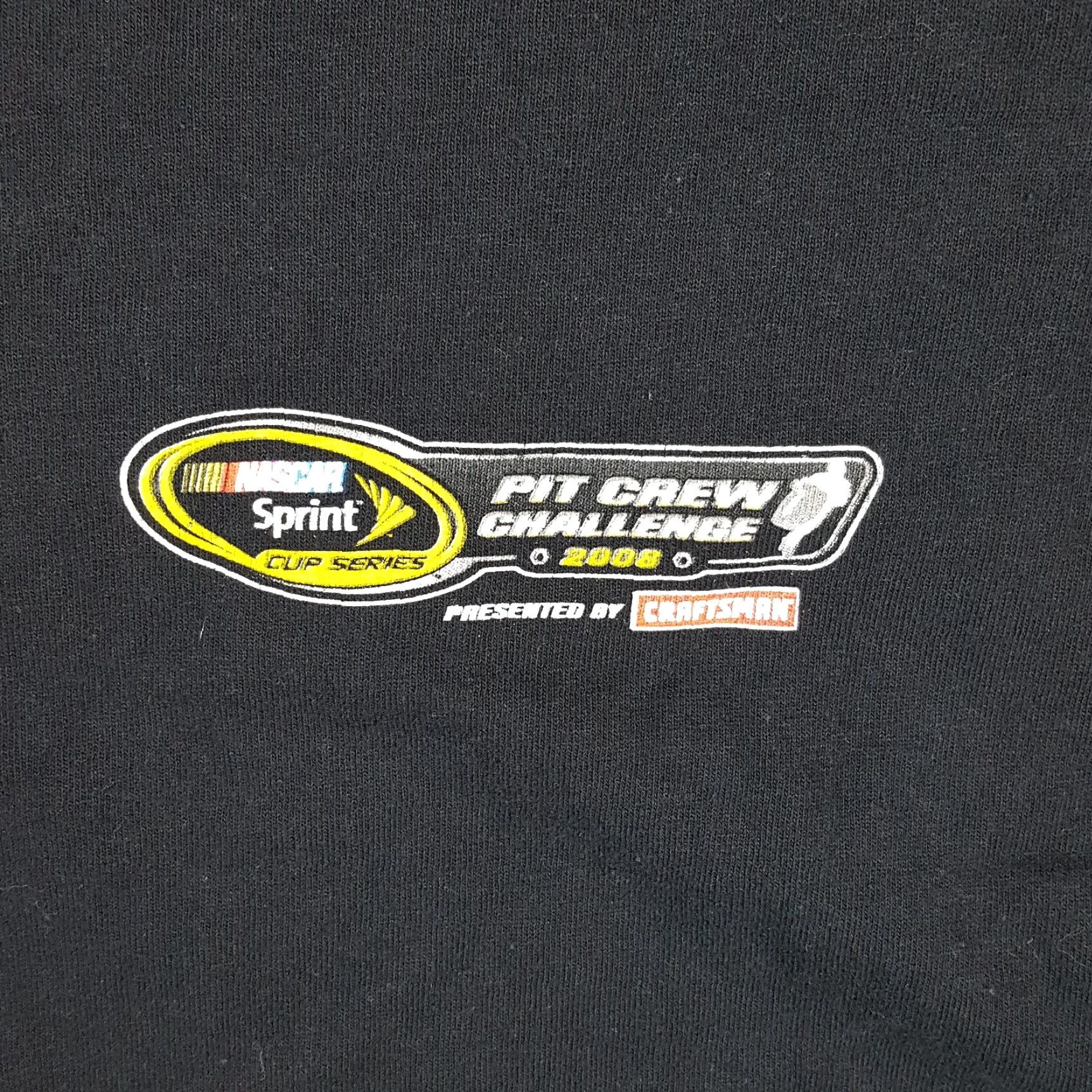 Gildan VINTAGE NASCAR Pit Crew Challenge Sprint Cup Racing T-Shirt Men XL Black 90s 00s DUPONT Flame Logo Embroidered Gildan Cup Series Size US XL / EU 56 / 4 - 4 Thumbnail