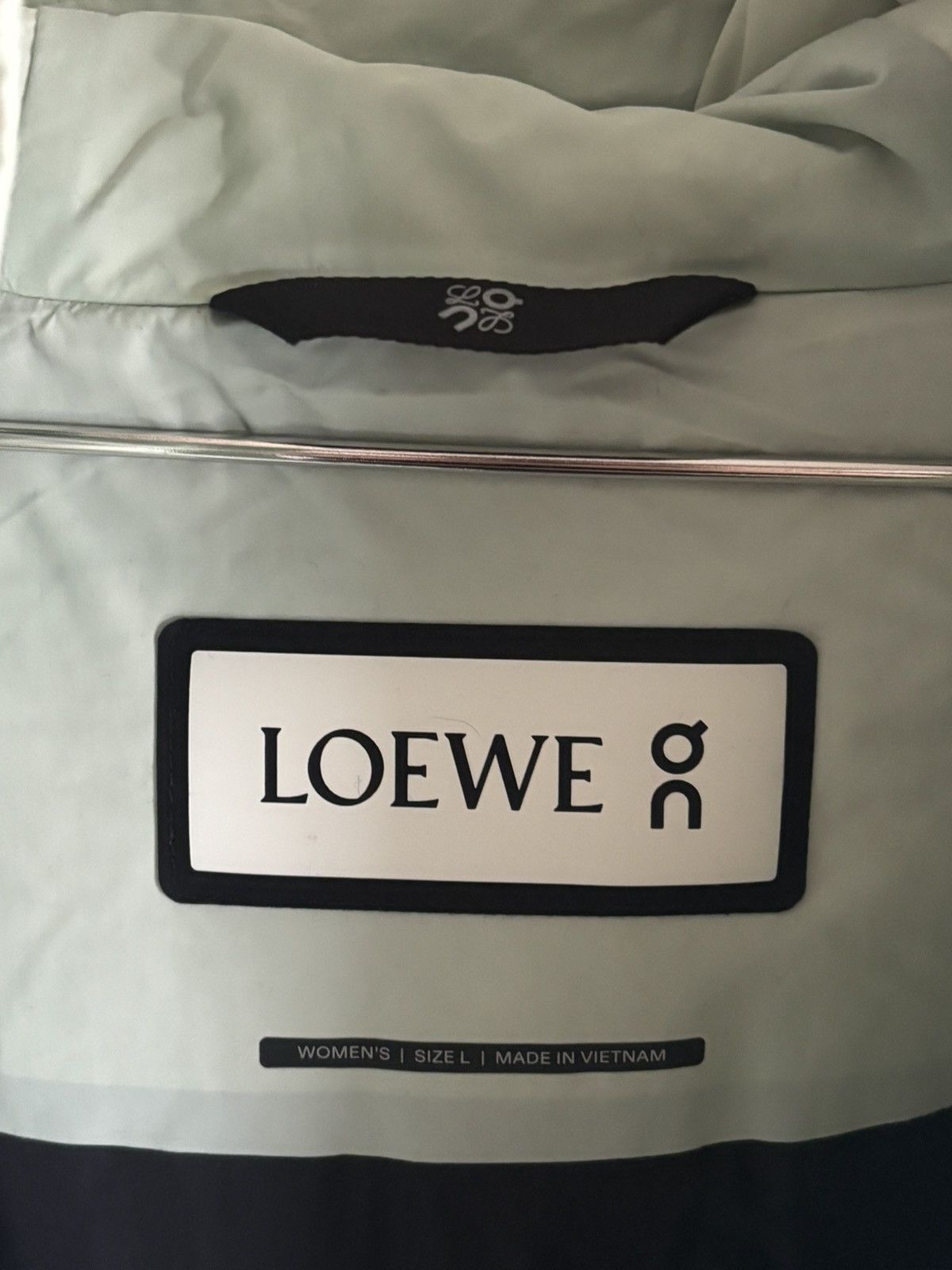 Loewe × On Loewe x On Puffer Jacket Size L / US 10 / IT 46 - 5 Thumbnail