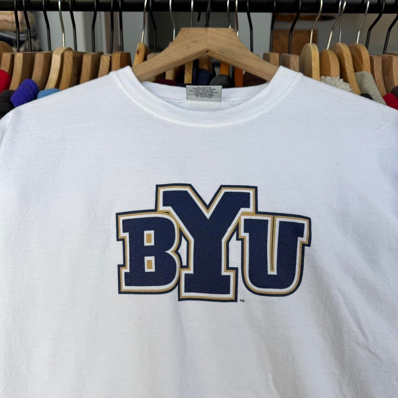 Other Vintage 90s BYU Logo T-Shirt White Size US L / EU 52-54 / 3 - 2 Thumbnail