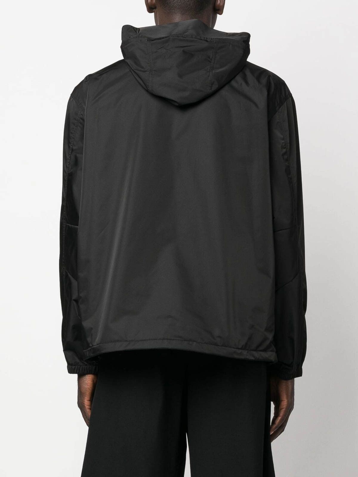 Givenchy oc11z0725 Windbreaker Jacket in Black Size US S / EU 44-46 / 1 - 3 Thumbnail