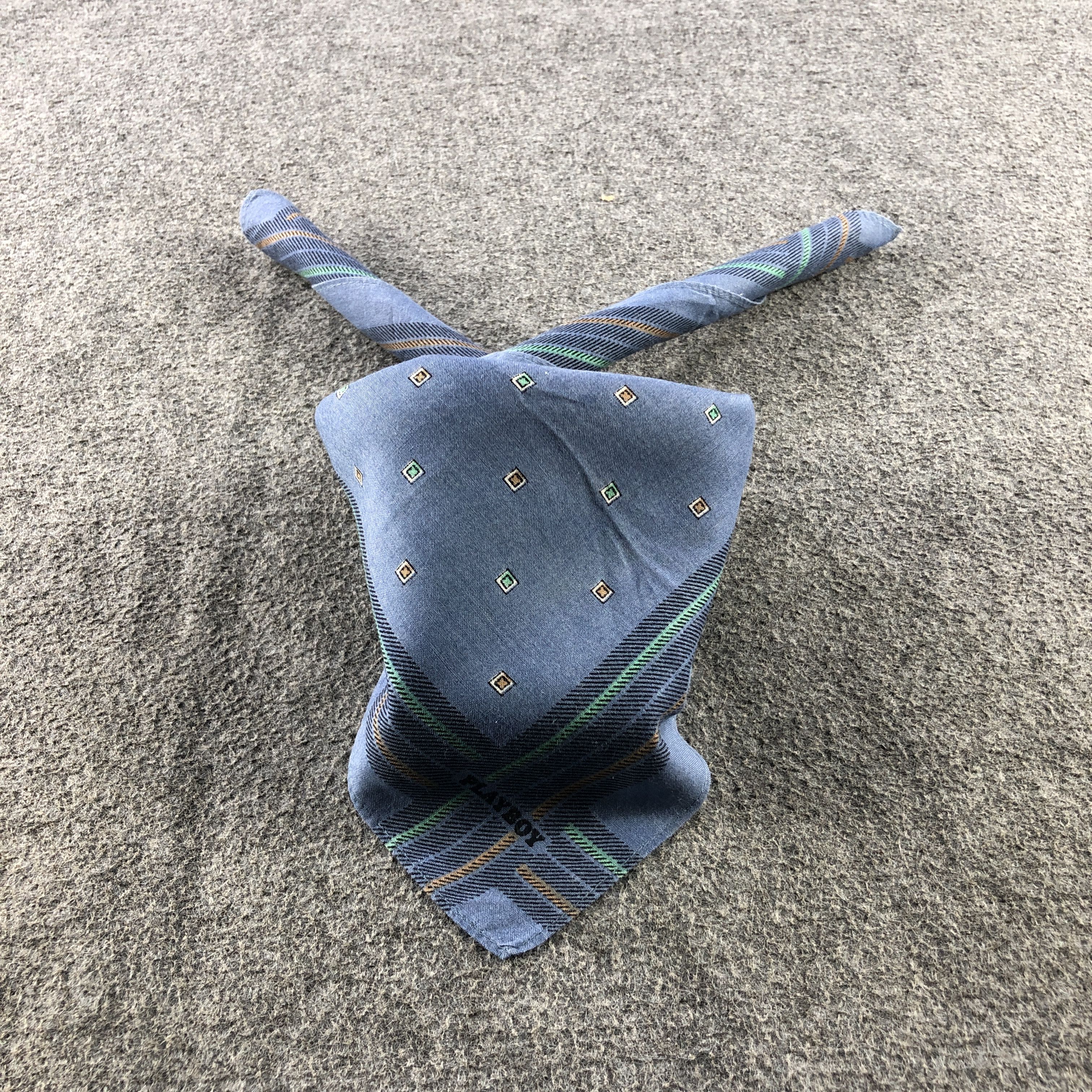 Playboy Playboy Handkerchief Neckerchief Bandana H2368 Size ONE SIZE - 1 Thumbnail