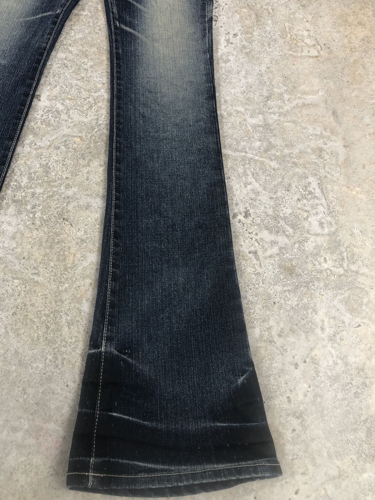 If Six Was Nine Japanese Durer Flared Jeans Distressed Jeans Size US 31 - 7 Thumbnail