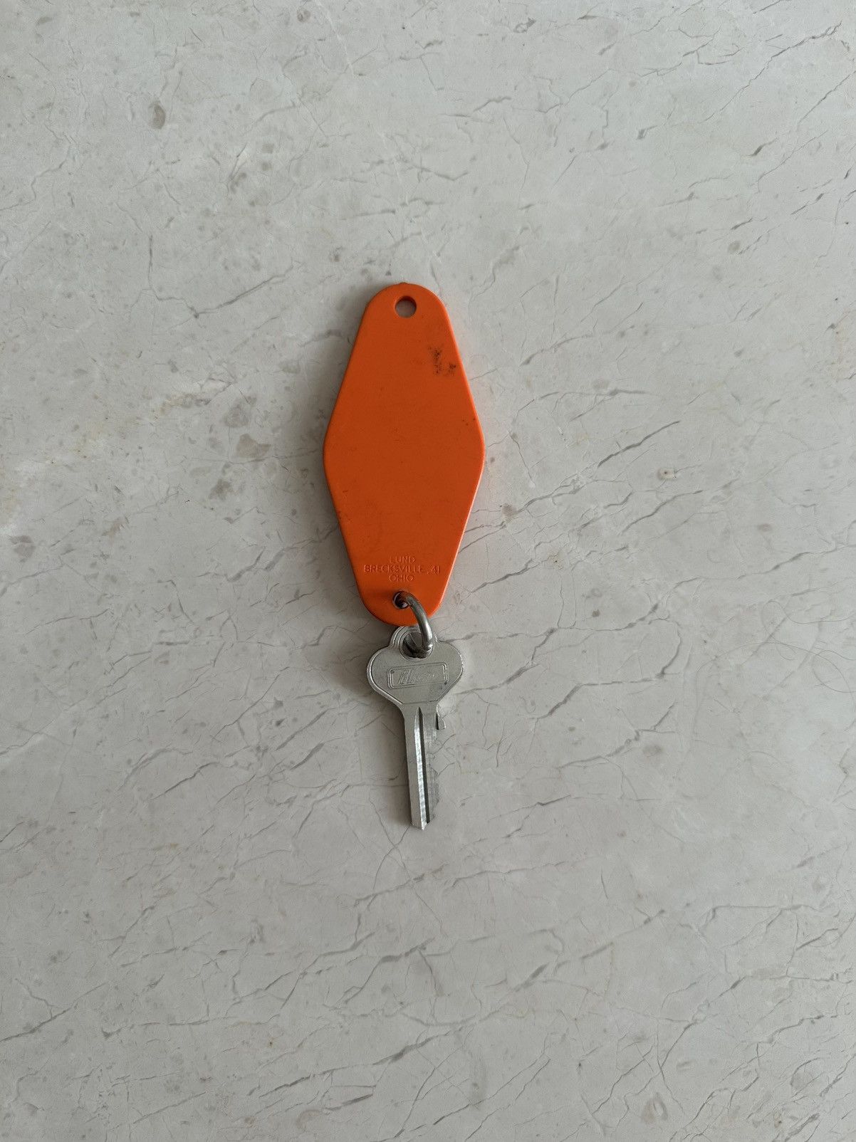 Vintage Sunset Motel Room Key Keychain Keyring Size ONE SIZE - 2 Thumbnail