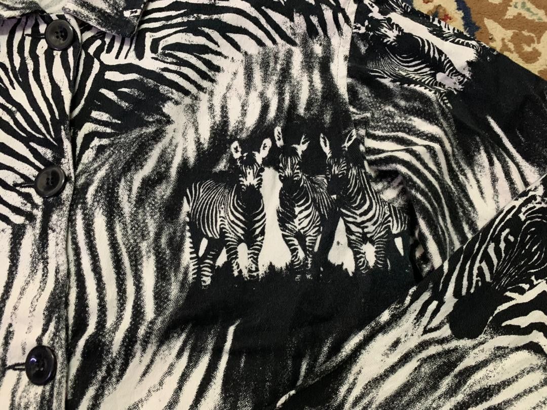 Art Comes First GIANCARLO FERRARI ZEBRA ART Size L / US 10 / IT 46 - 2 Thumbnail