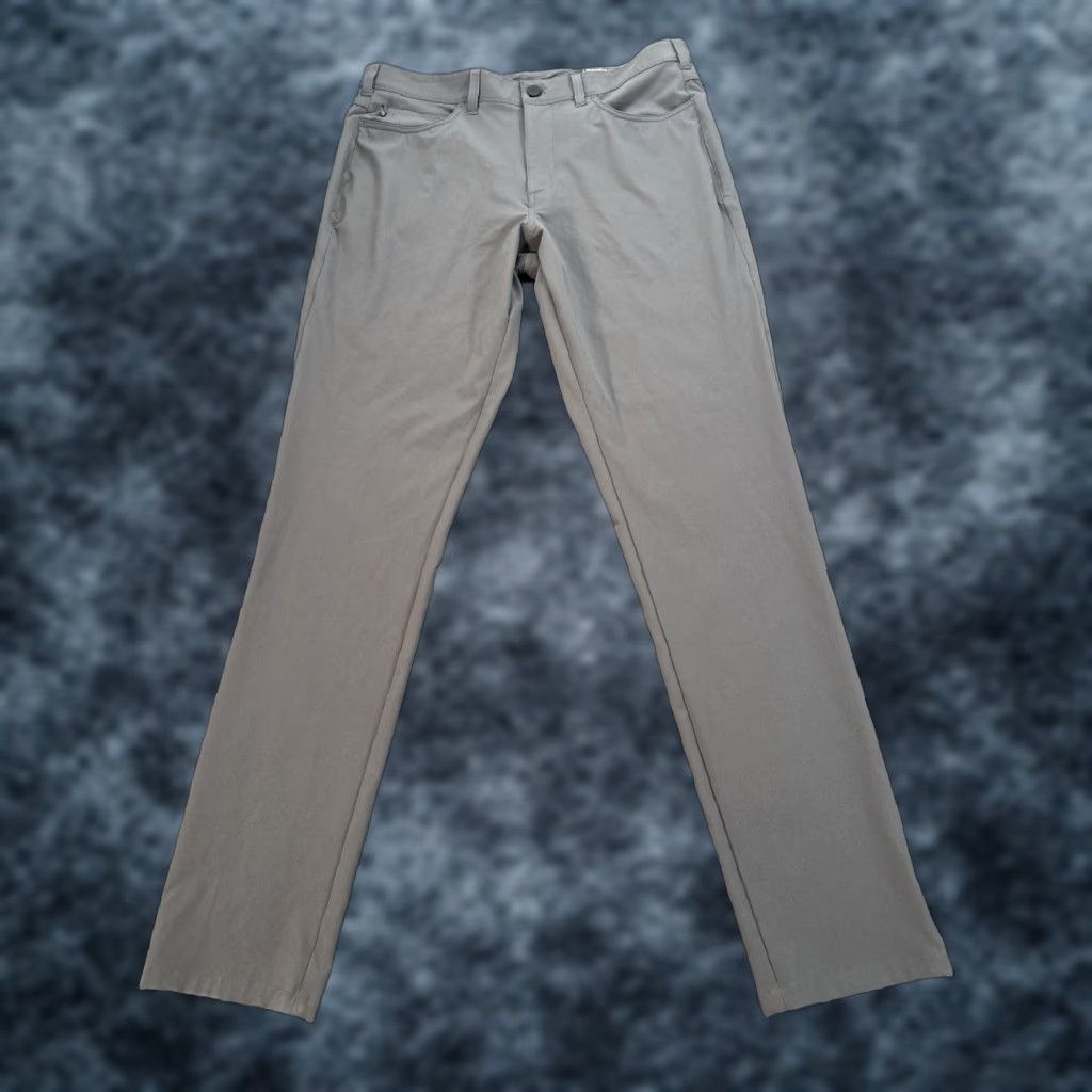 Mizzen+Main MIZZEN + MAIN Pants Men 34x34 Helmsman Slim Fit Gray Performance Satin Zip Size US 34 / EU 50 - 1 Thumbnail