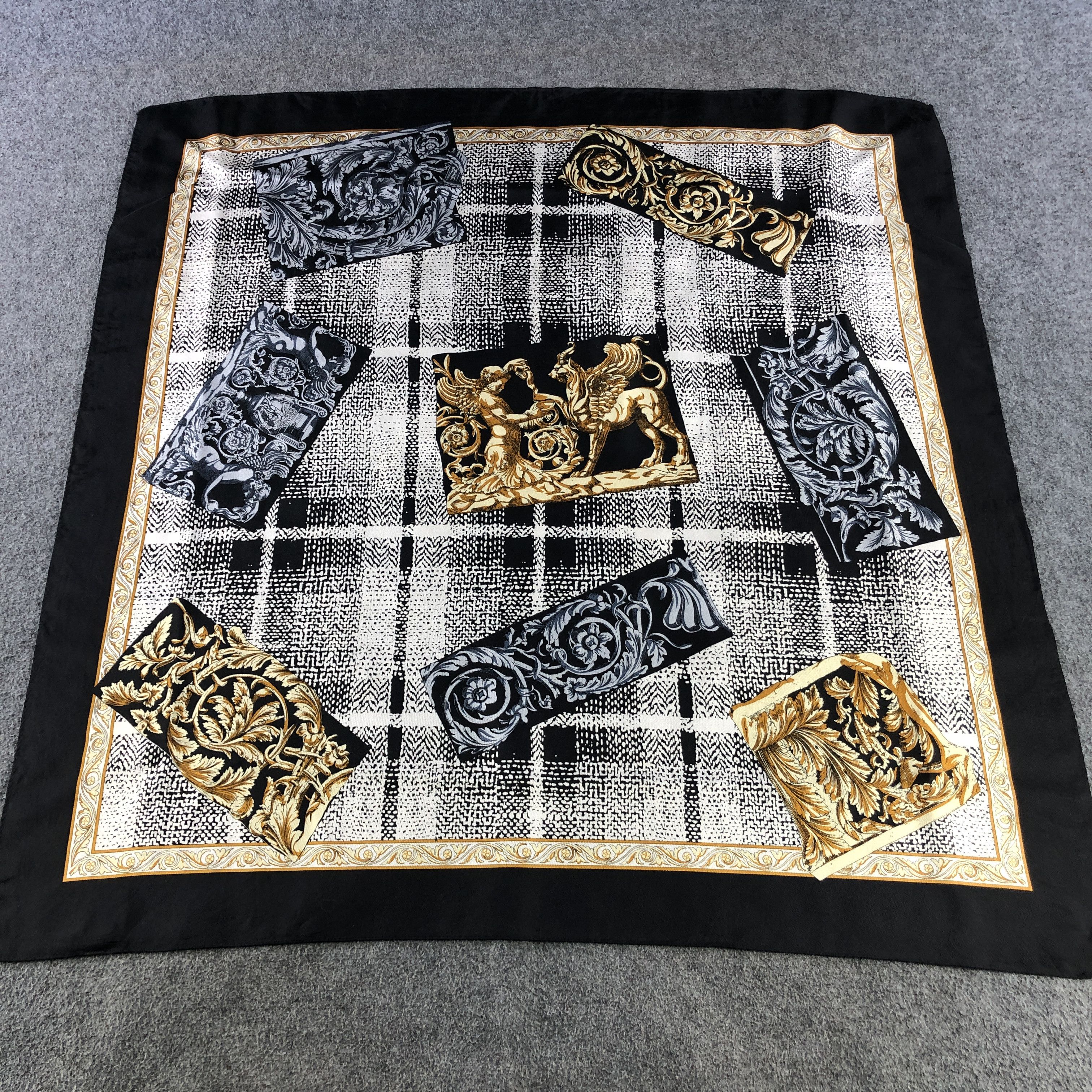Vintage Vintage Luxury Abstract Baroque Silk Scarf M1362 Size ONE SIZE - 2 Thumbnail