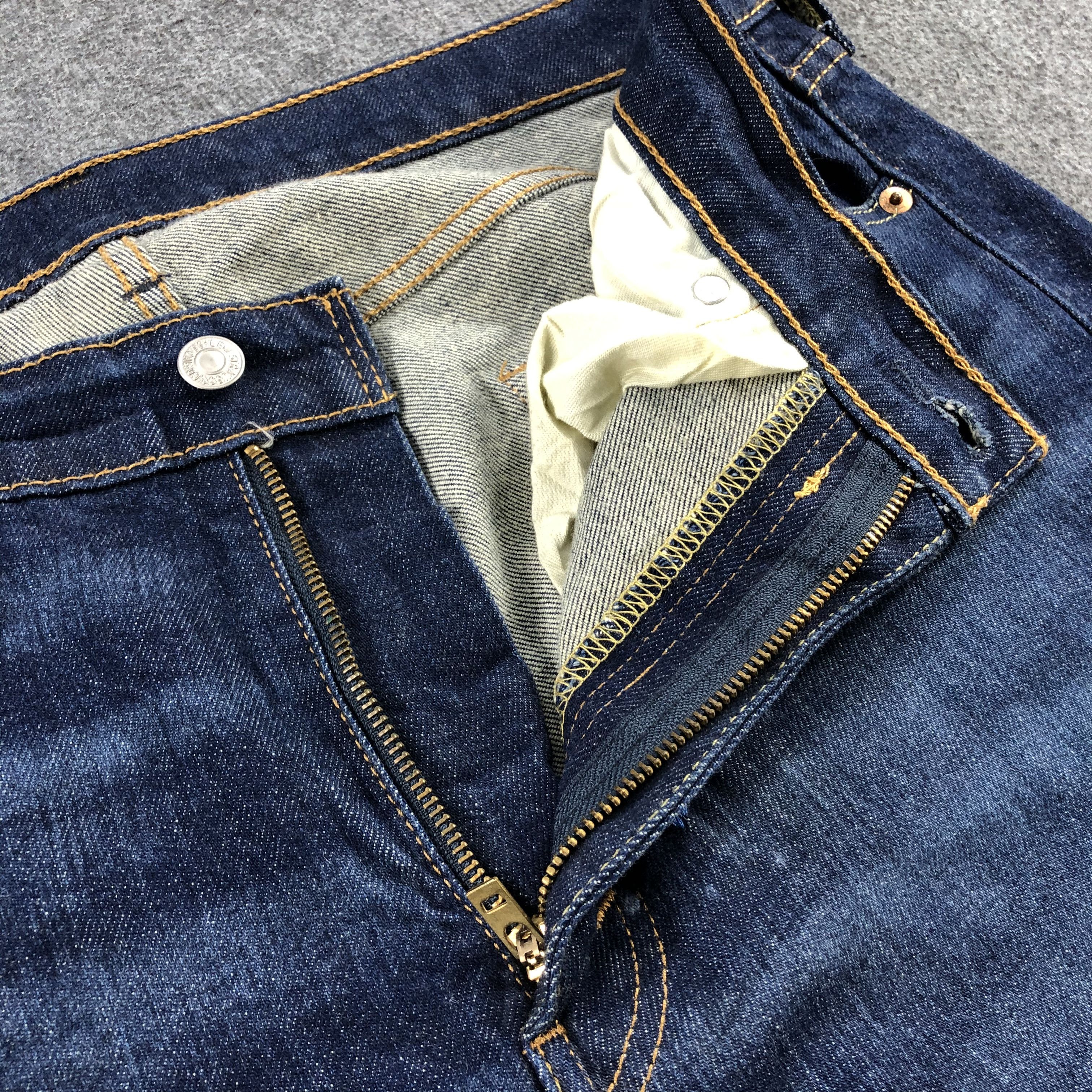 Levi's Vintage Blue Wash Levis 513 Jeans-J2070 Size US 36 / EU 52 - 10 Thumbnail