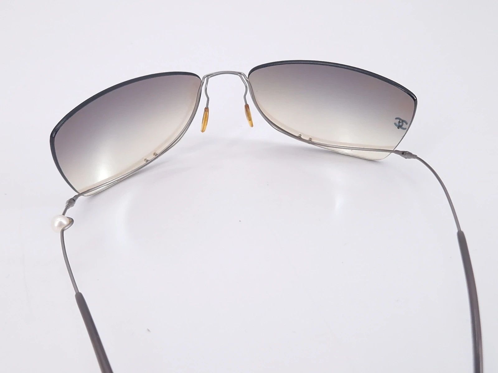 Chanel Chanel 4053-H Y2K rimless asymmetrical CC and Pearl SG Size ONE SIZE - 7 Thumbnail
