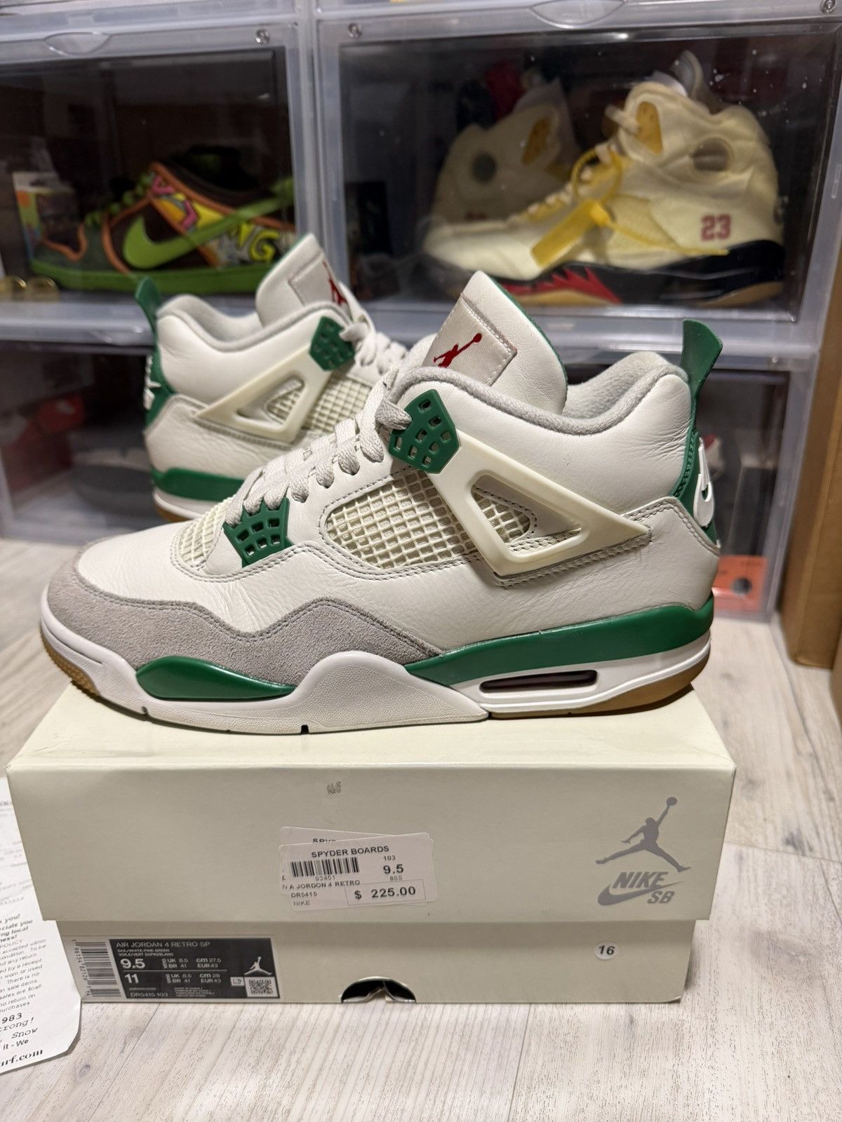Nike SB Air Jordan 4 Retro SB Pine Green Size US 9.5 / EU 42-43 - 1 Thumbnail