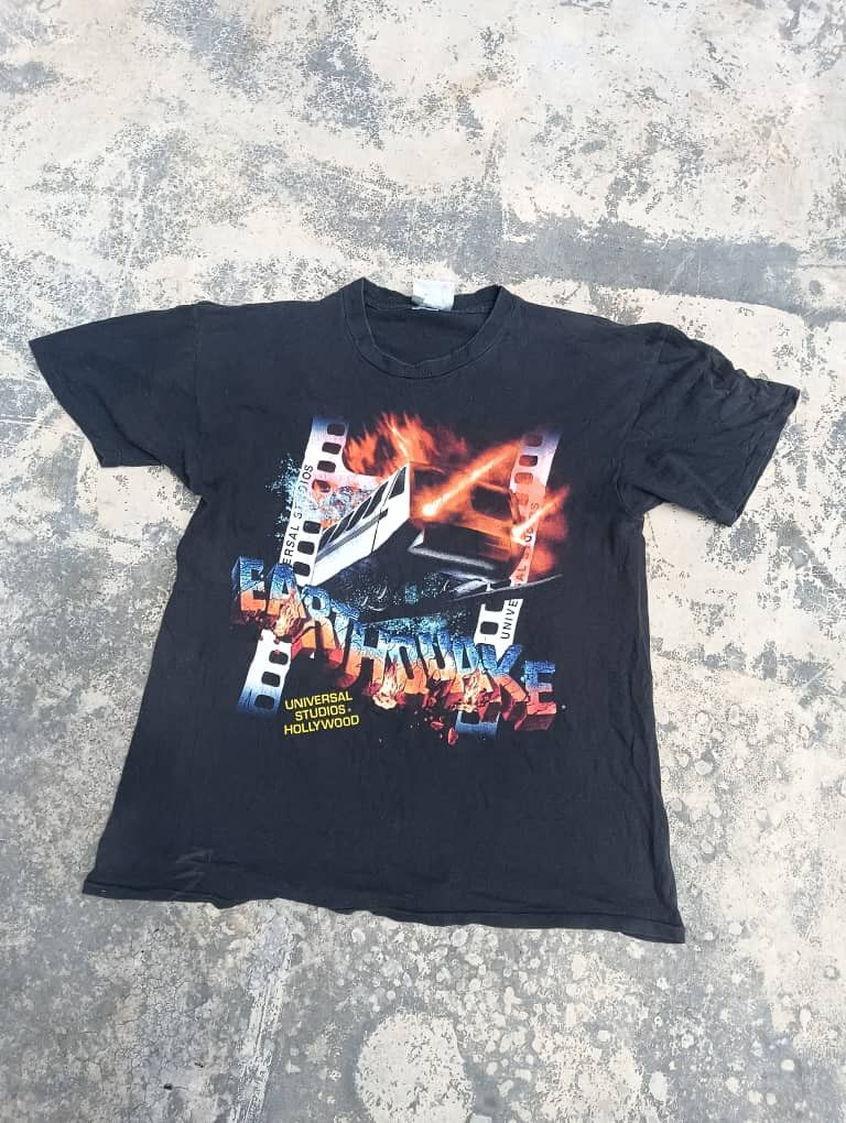 Universal Studios × Vintage vintage universal studios Hollywood earthquake ride tshirt Size US M / EU 48-50 / 2 - 1 Thumbnail