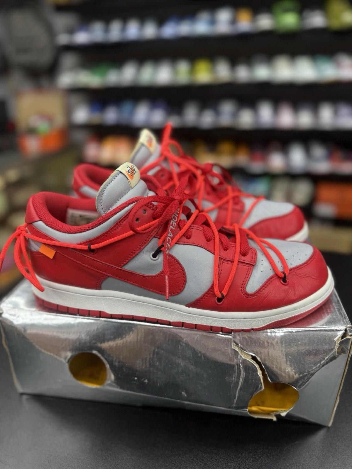 Nike Size 11 - Nike Dunk Low x OFF-WHITE University Red 2019 Size US 11 / EU 44 - 2 Thumbnail